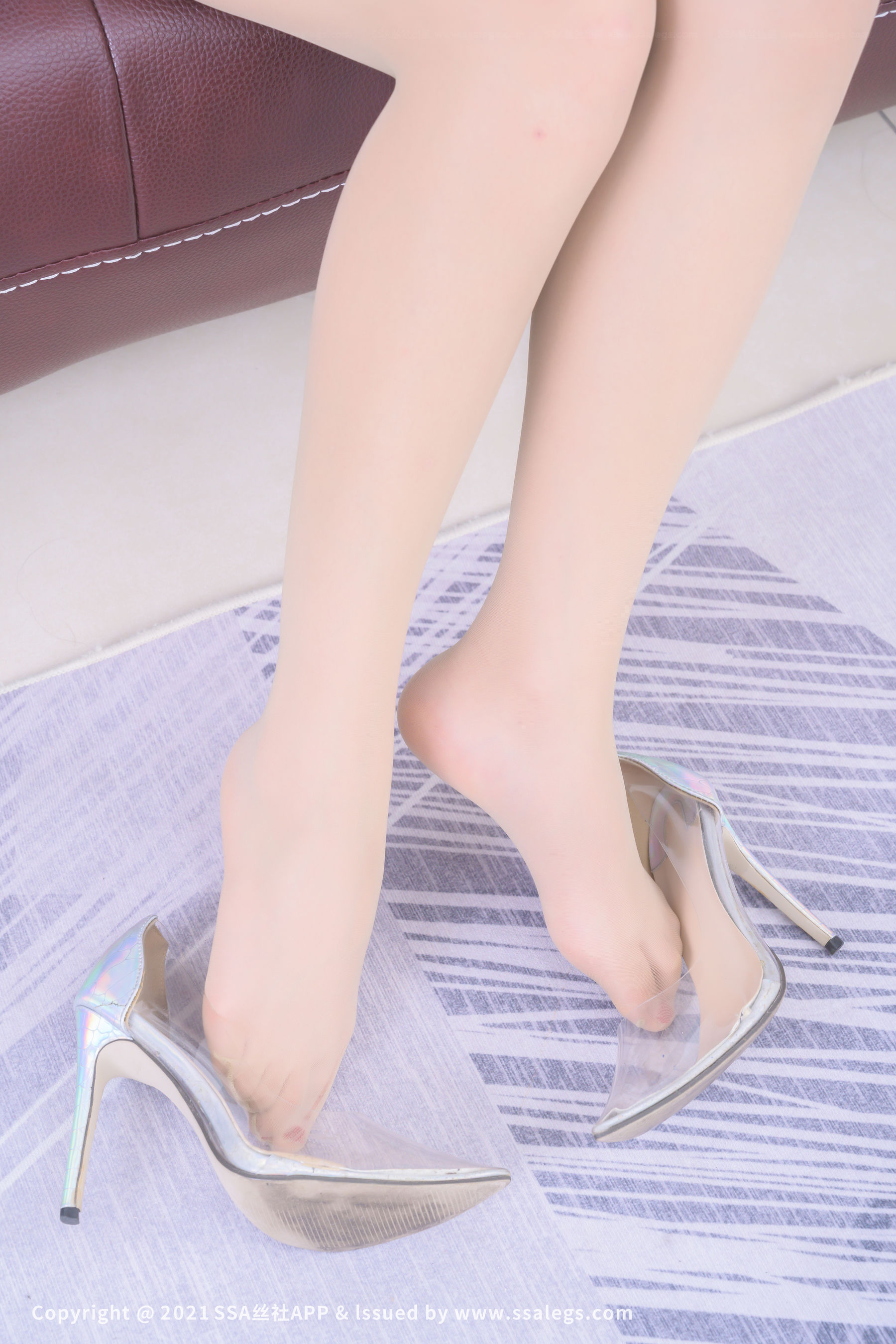 [丝社SSA]超清写真 No.753 模特素人的肉色丝袜（下）  第4张