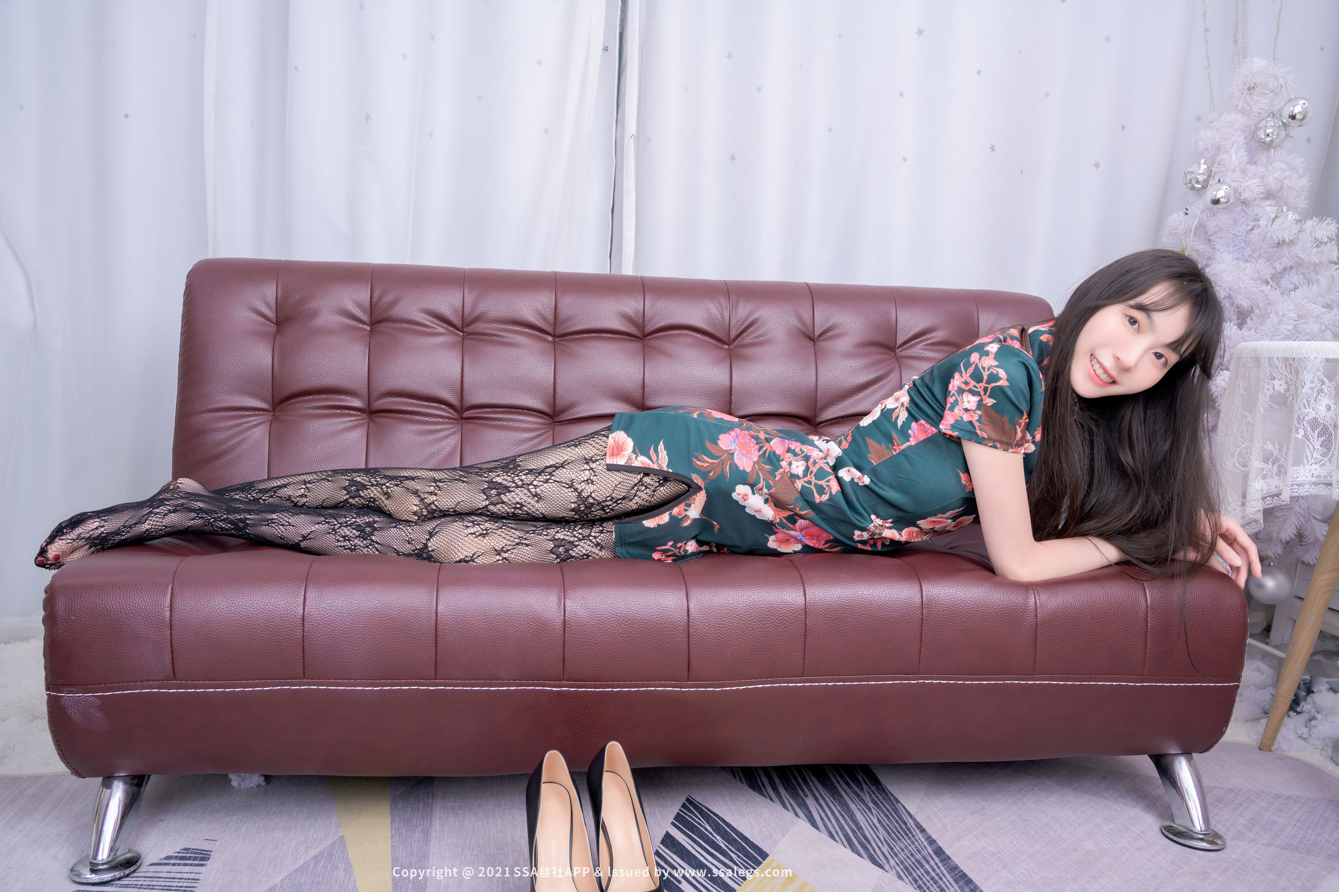 [丝社SSA]超清写真 No.745 模特团团的黑丝网袜（下）  第21张