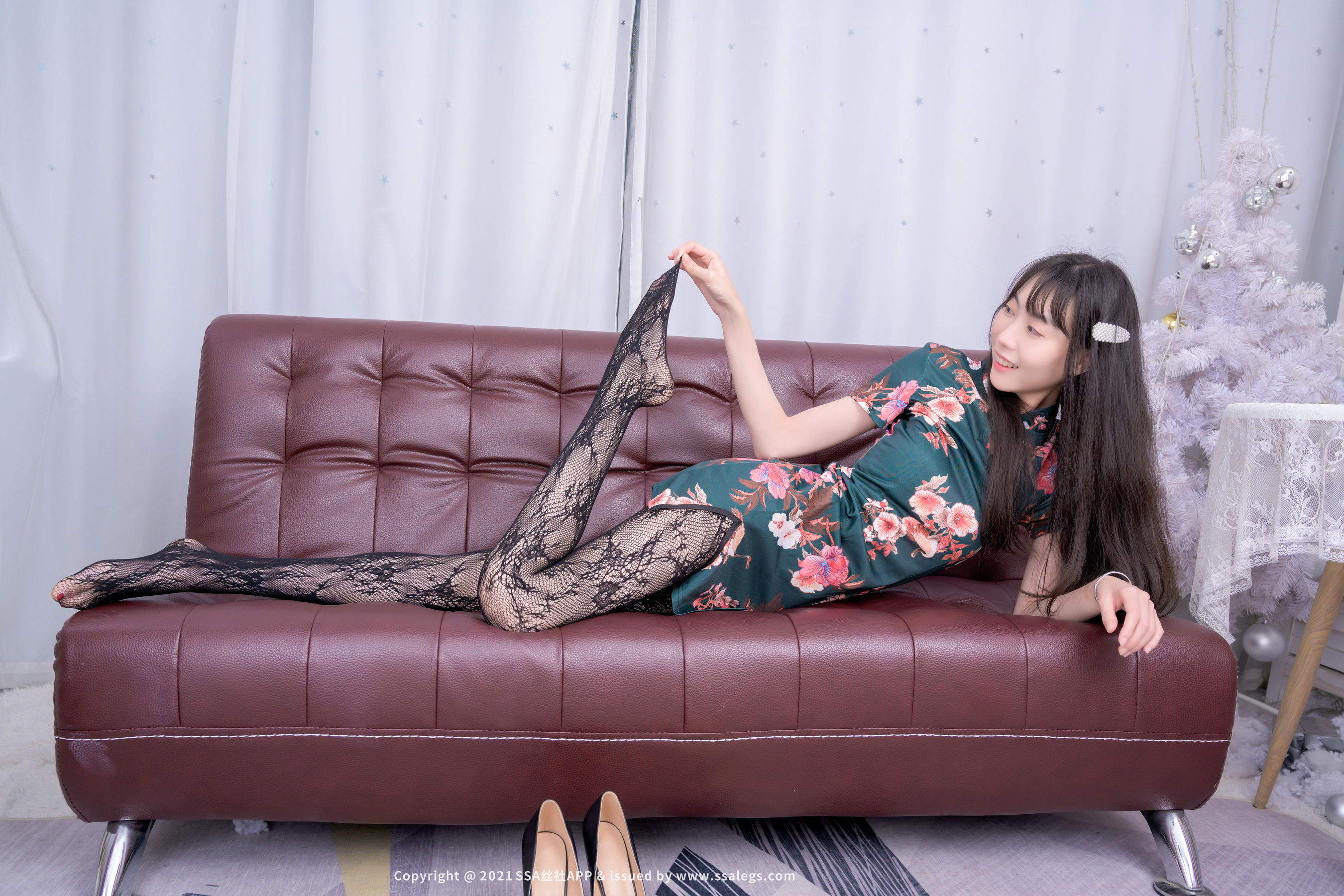 [丝社SSA]超清写真 No.745 模特团团的黑丝网袜（下）  第22张