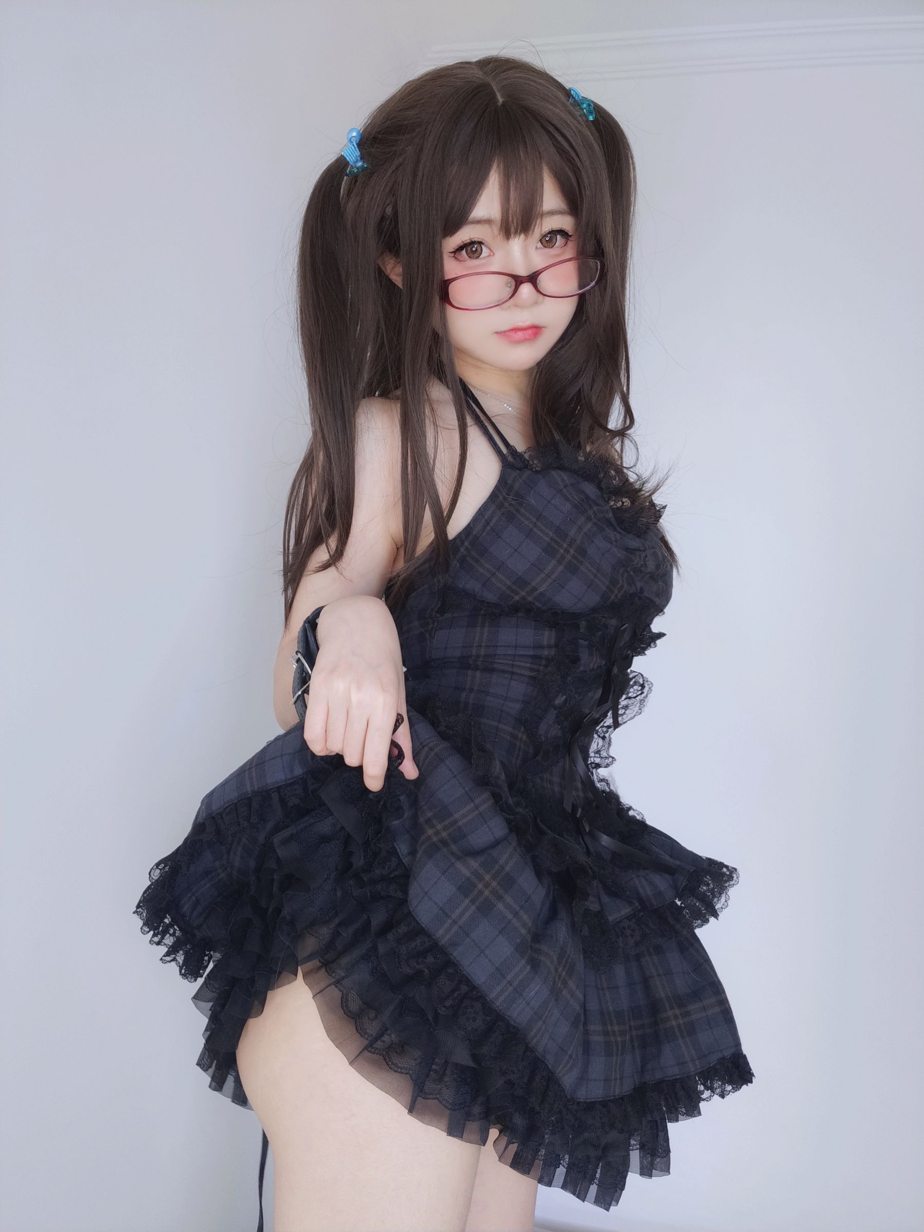 [网红COSER] 萌妹子Coser摇摇乐yoyo - 黑裙  第17张