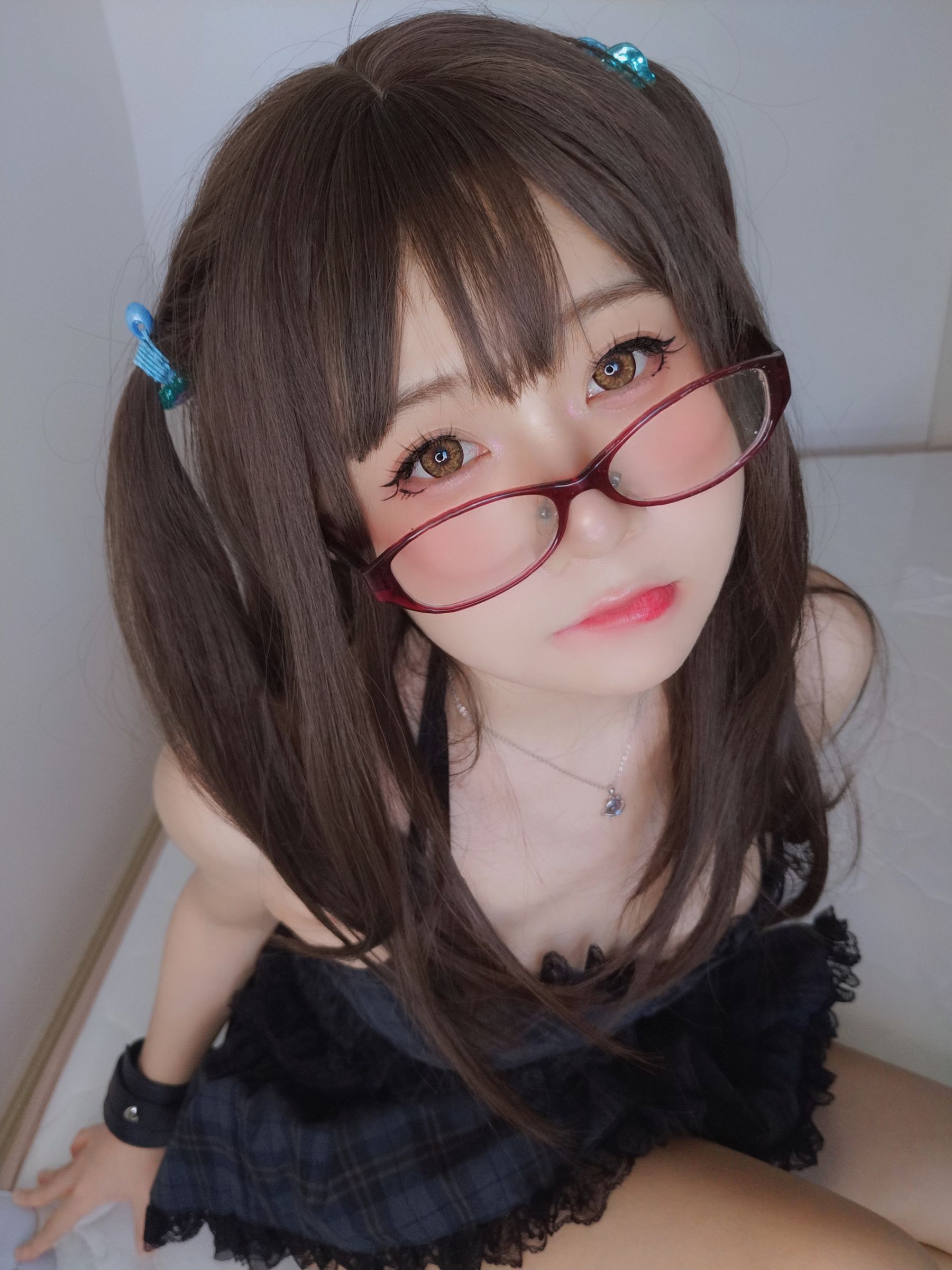 [网红COSER] 萌妹子Coser摇摇乐yoyo - 黑裙  第24张