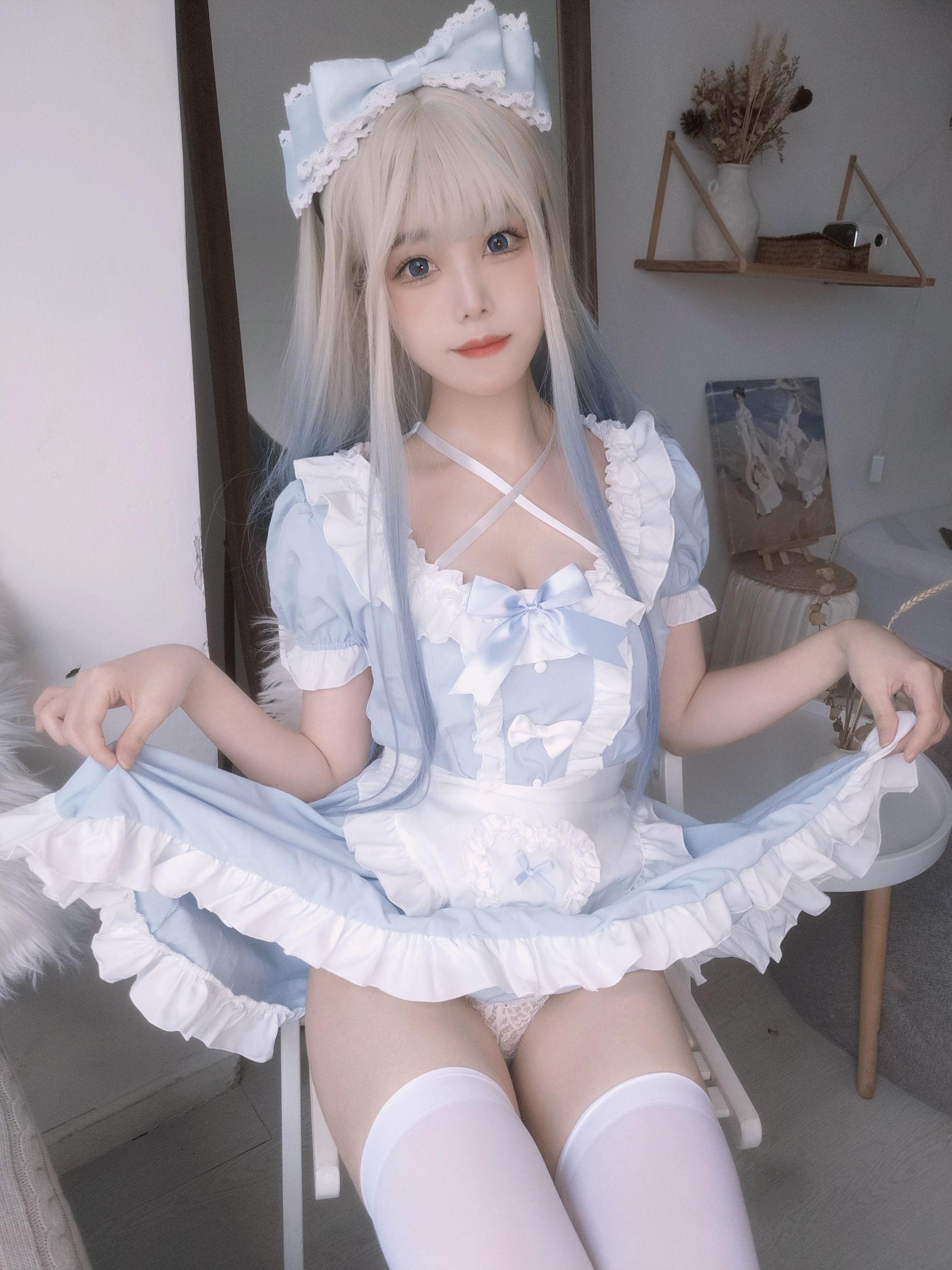 [网红COSER] 萌系小姐姐蜜汁猫裘 - 蓝女仆