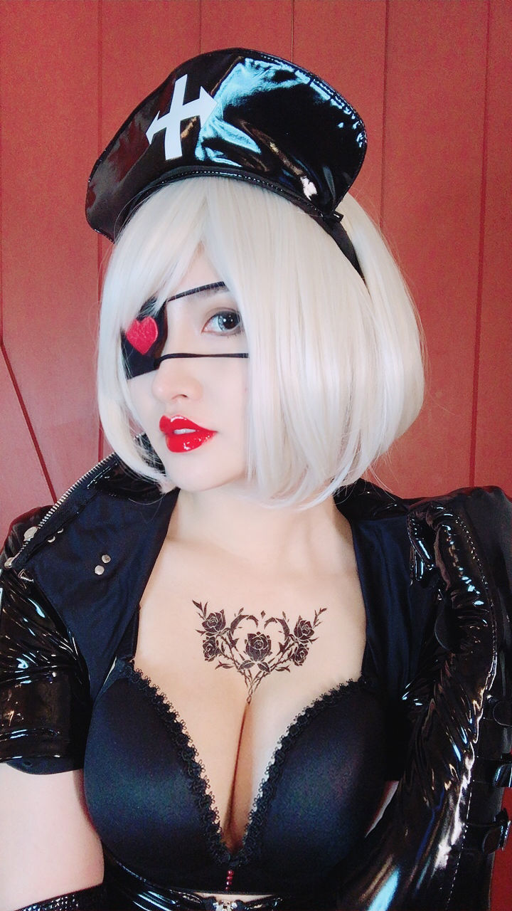 [福利COS] MisswarmJ - Nurse 2B phone contents