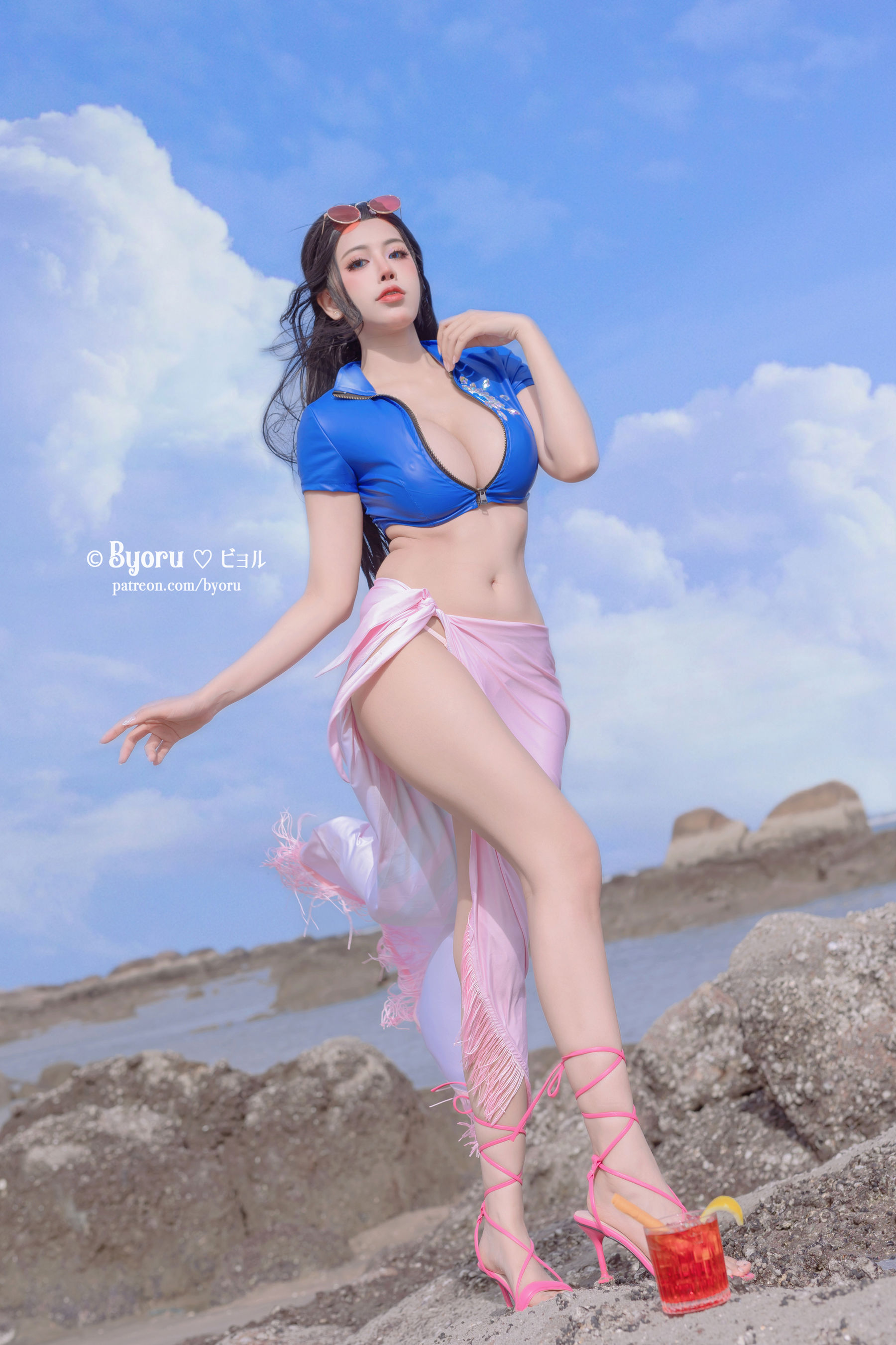 [福利COS] 日本性感萝莉Byoru - Nico Robin  第3张