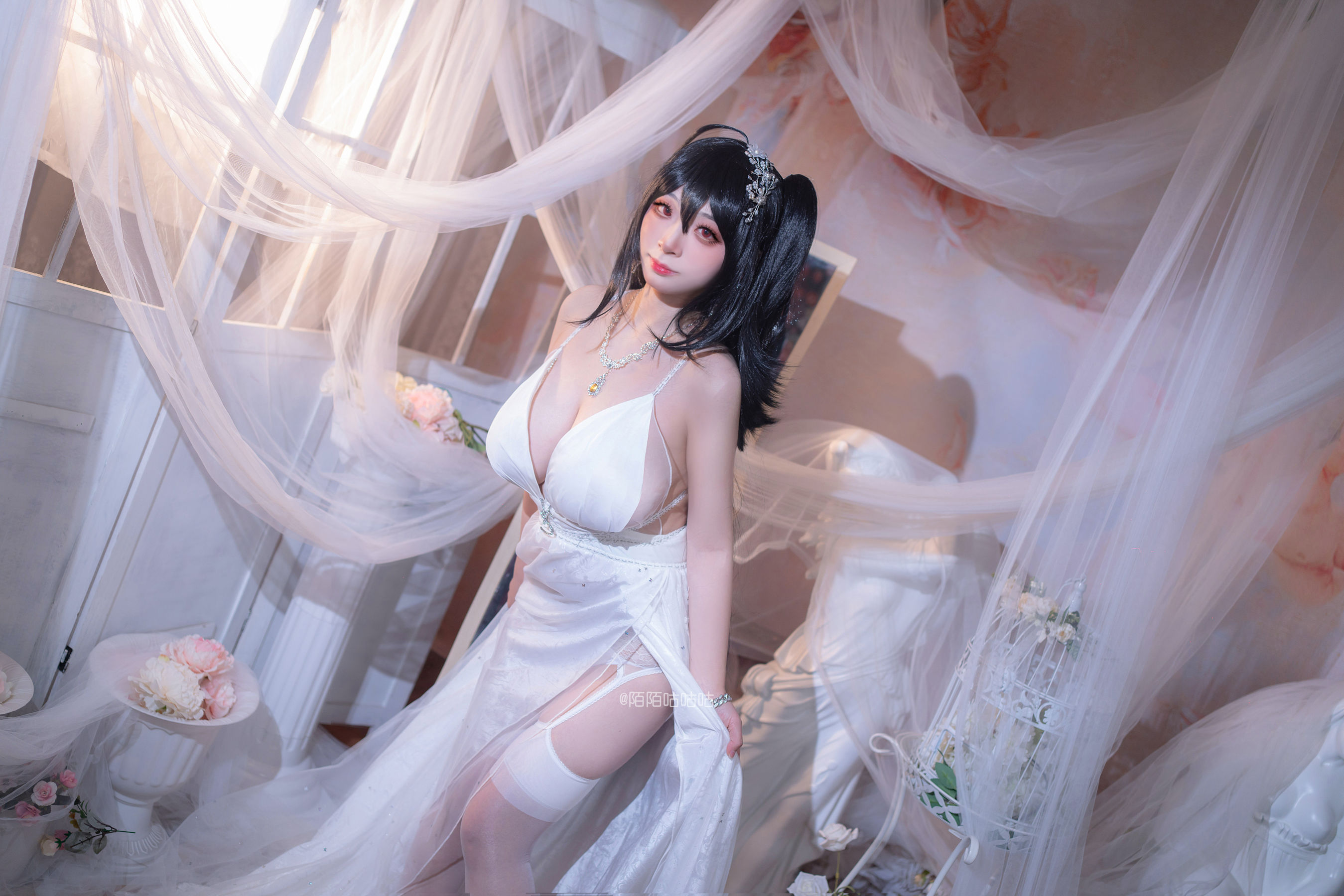 [福利COS] Cosplay美女韶陌陌 - 大凤 婚纱