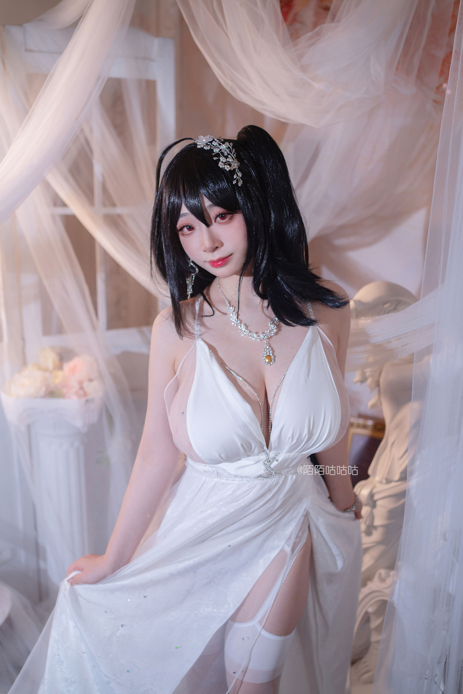 [福利COS] Cosplay美女韶陌陌 - 大凤 婚纱