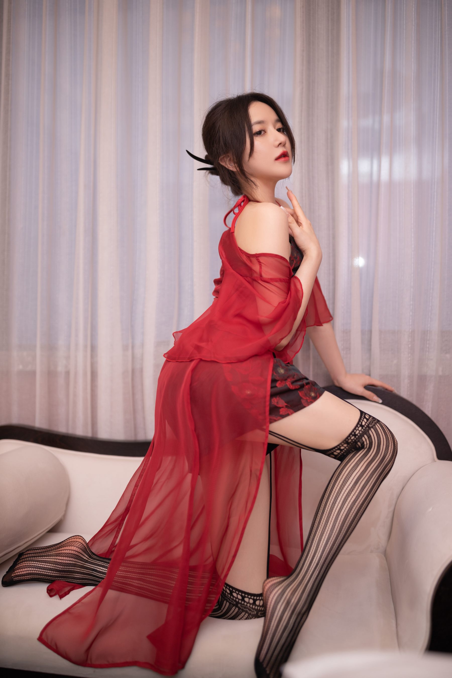 鱼子酱天生妖娆写真  第30张