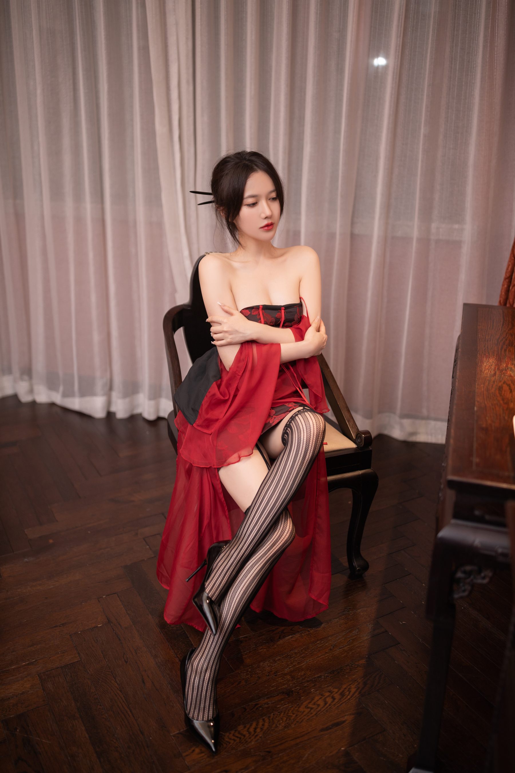 鱼子酱天生妖娆写真  第48张