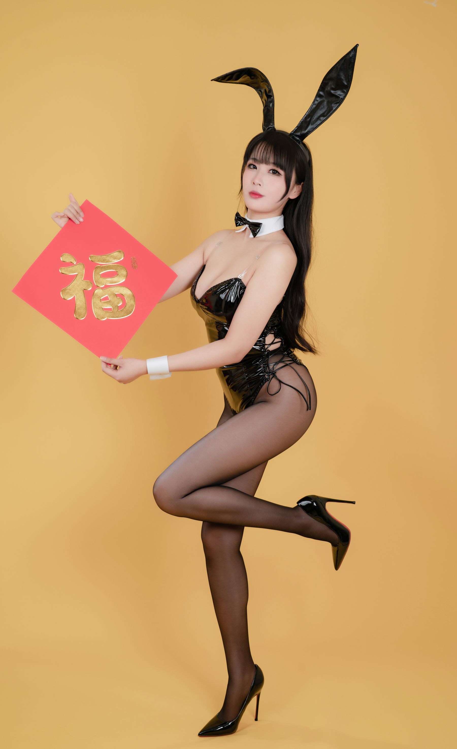 轩萧学姐 - 新春福兔 黑兔女郎  第10张