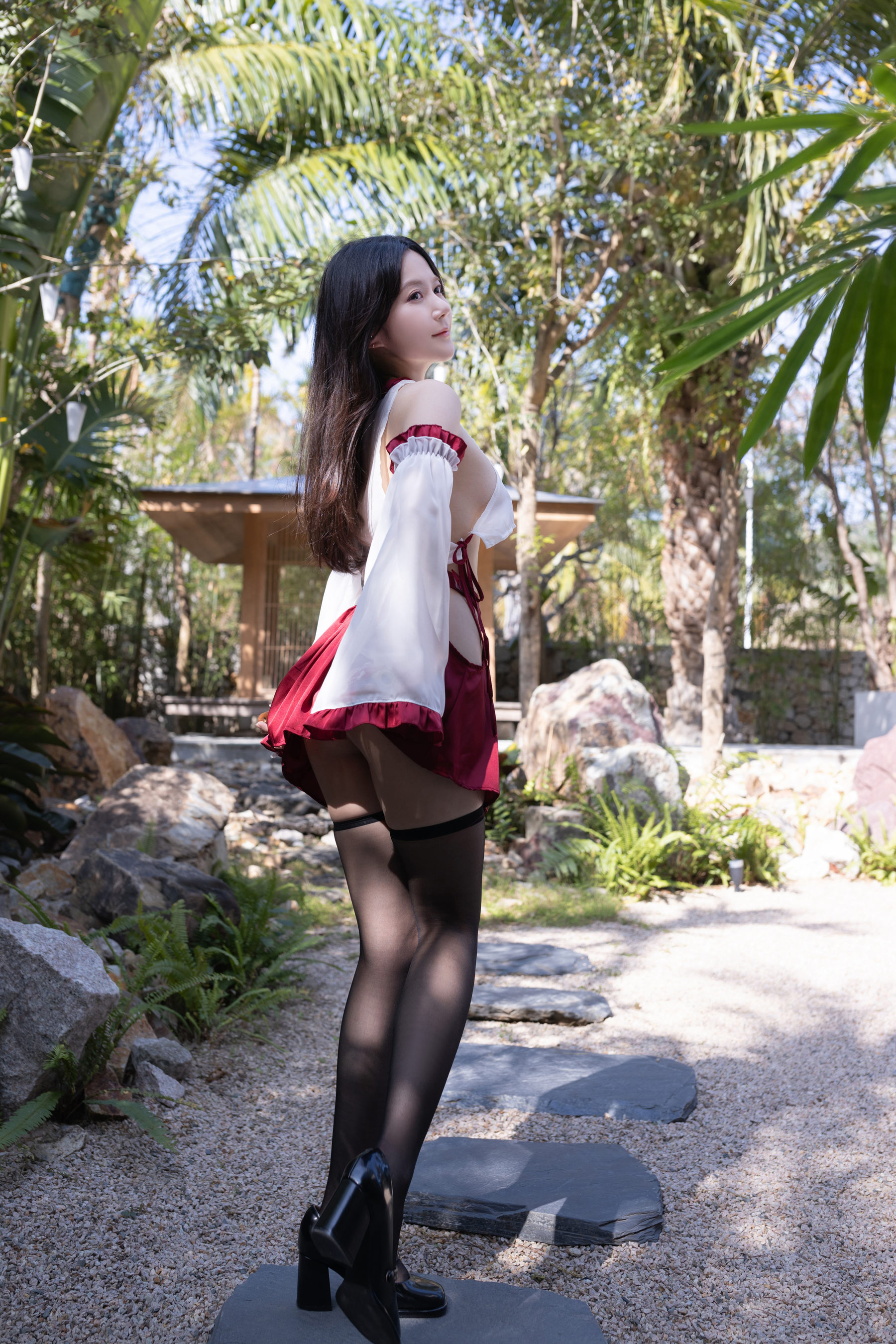 鱼子酱神社巫女写真  第31张
