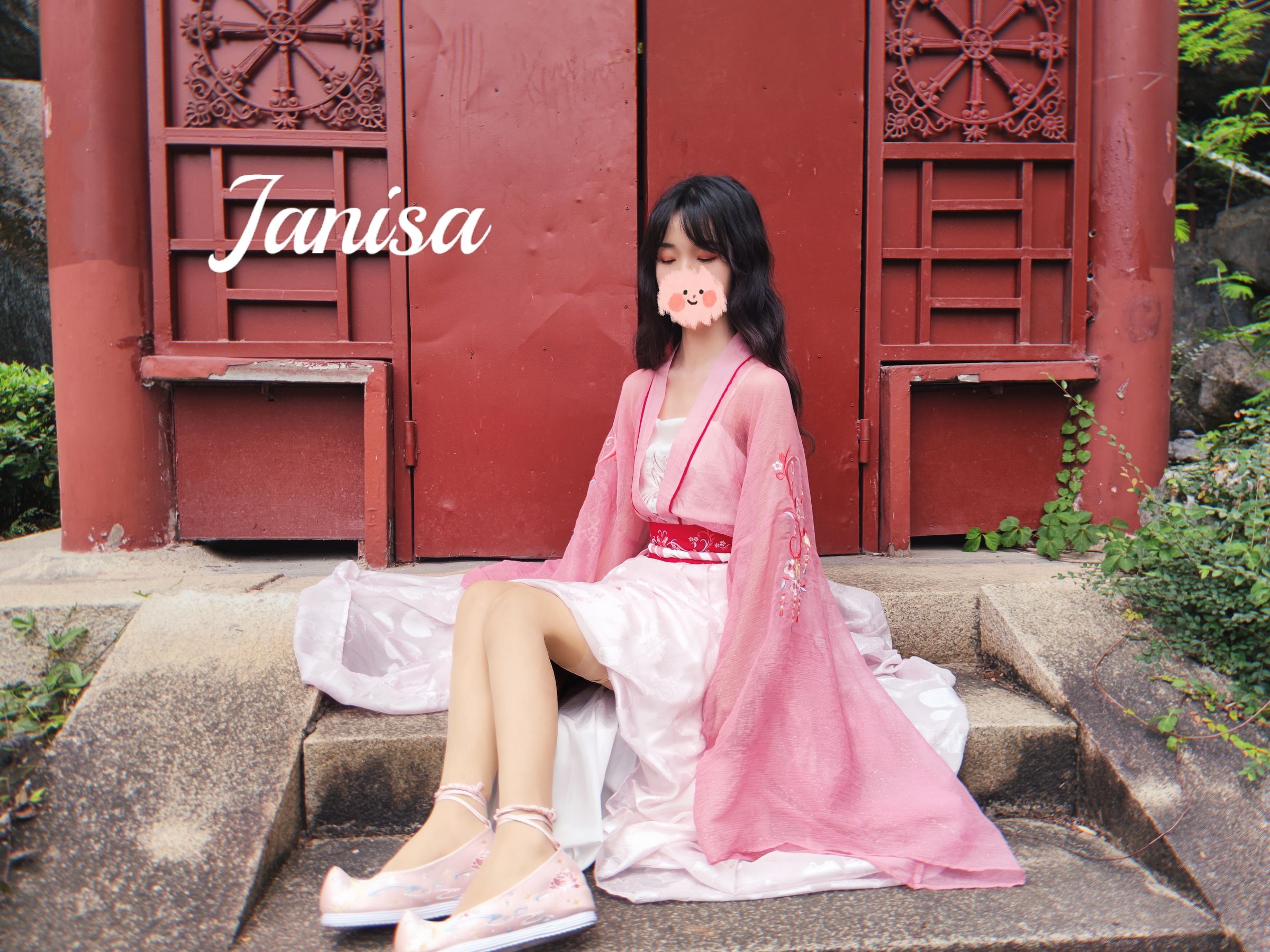 Janisa - 云想衣裳  第6张