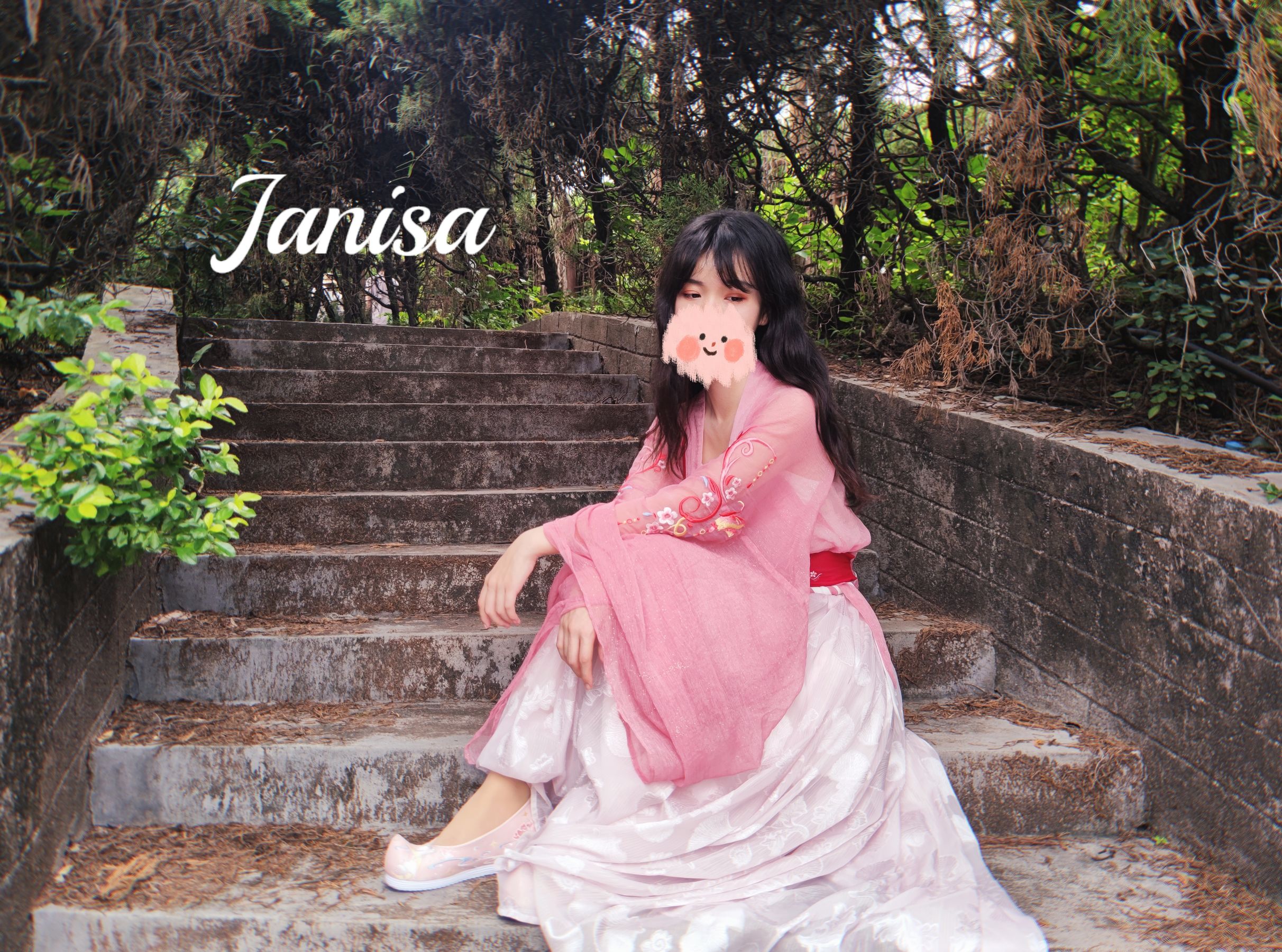 Janisa - 云想衣裳  第12张