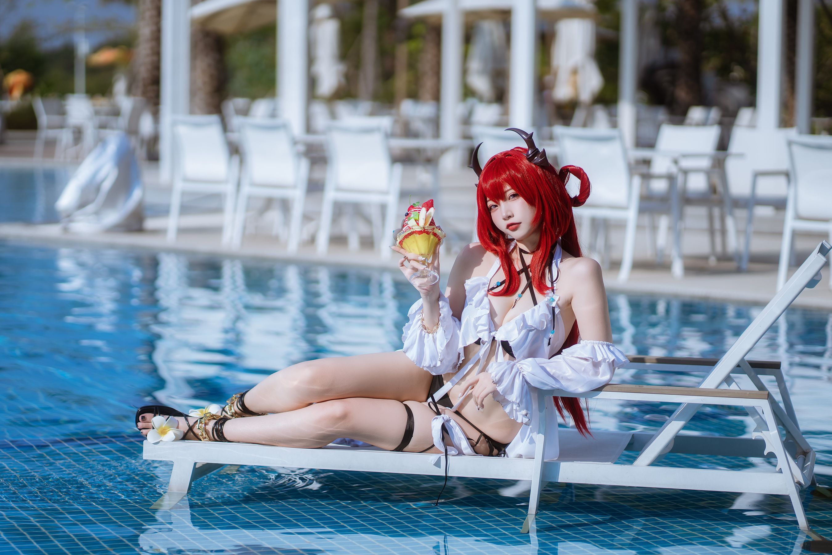 人气Coser 二佐Nisa - 泰拉夏日纪事 史尔特尔泳装  第2张