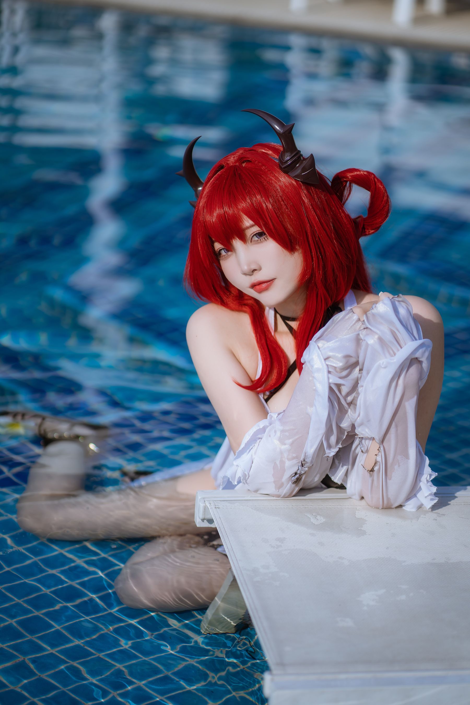 人气Coser 二佐Nisa - 泰拉夏日纪事 史尔特尔泳装  第40张