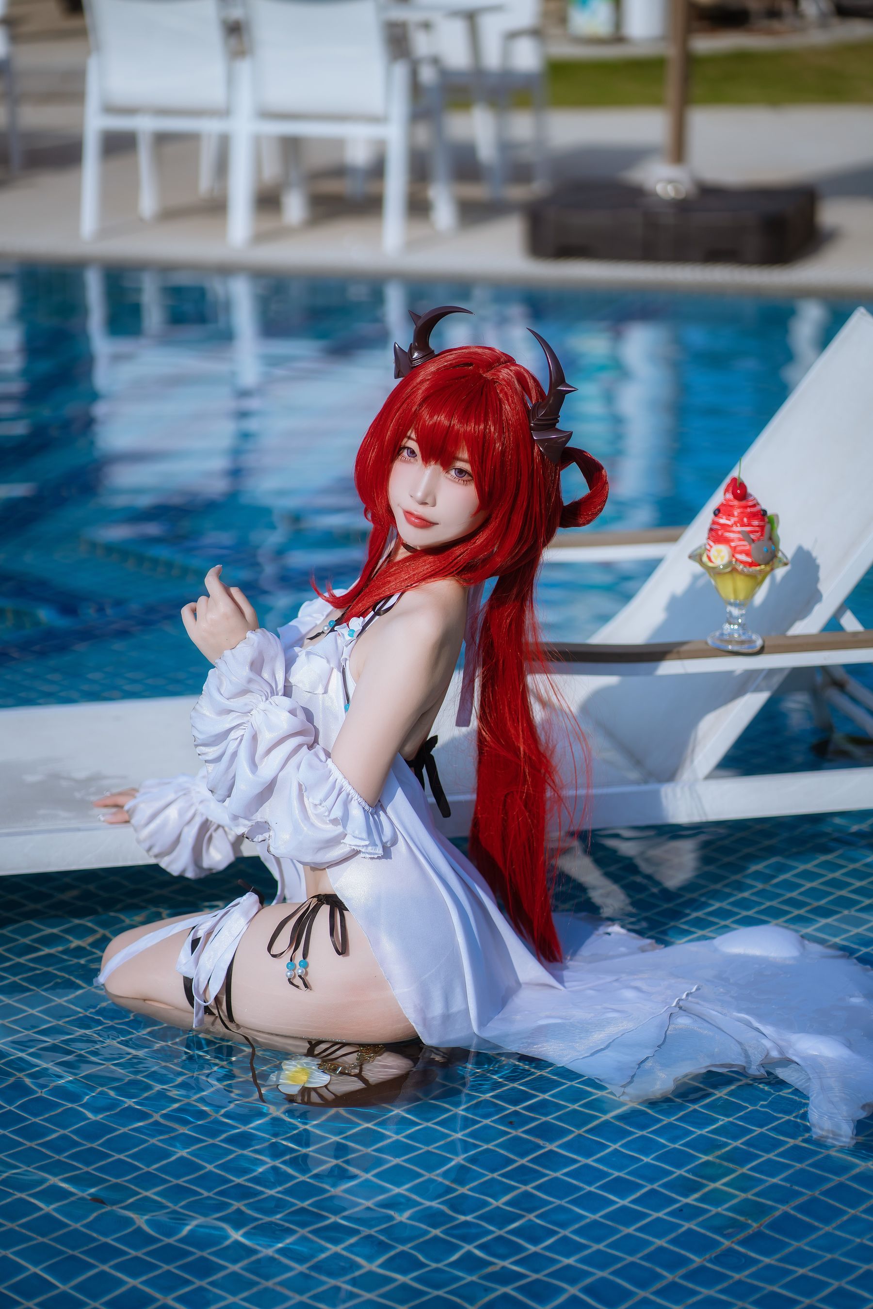 人气Coser 二佐Nisa - 泰拉夏日纪事 史尔特尔泳装  第16张