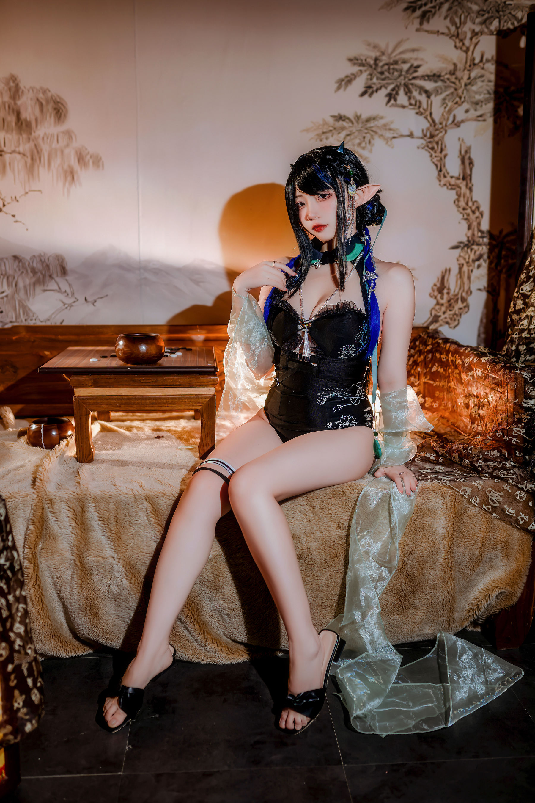 人气Coser 二佐Nisa - 泰拉夏日纪事 方舟夜半泳装  第1张