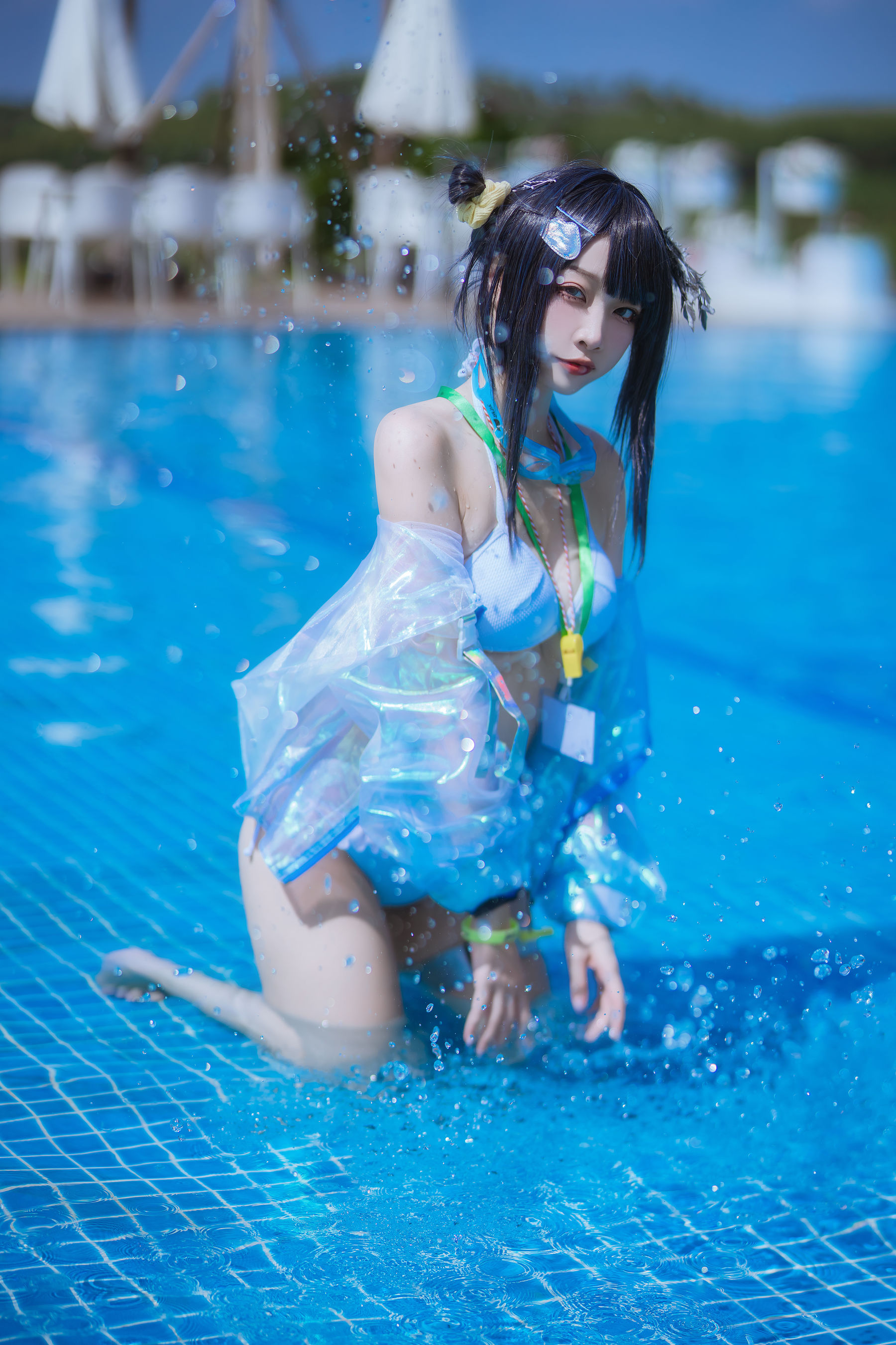 人气Coser 二佐Nisa - 泰拉夏日纪事 方舟羽毛笔泳装  第23张