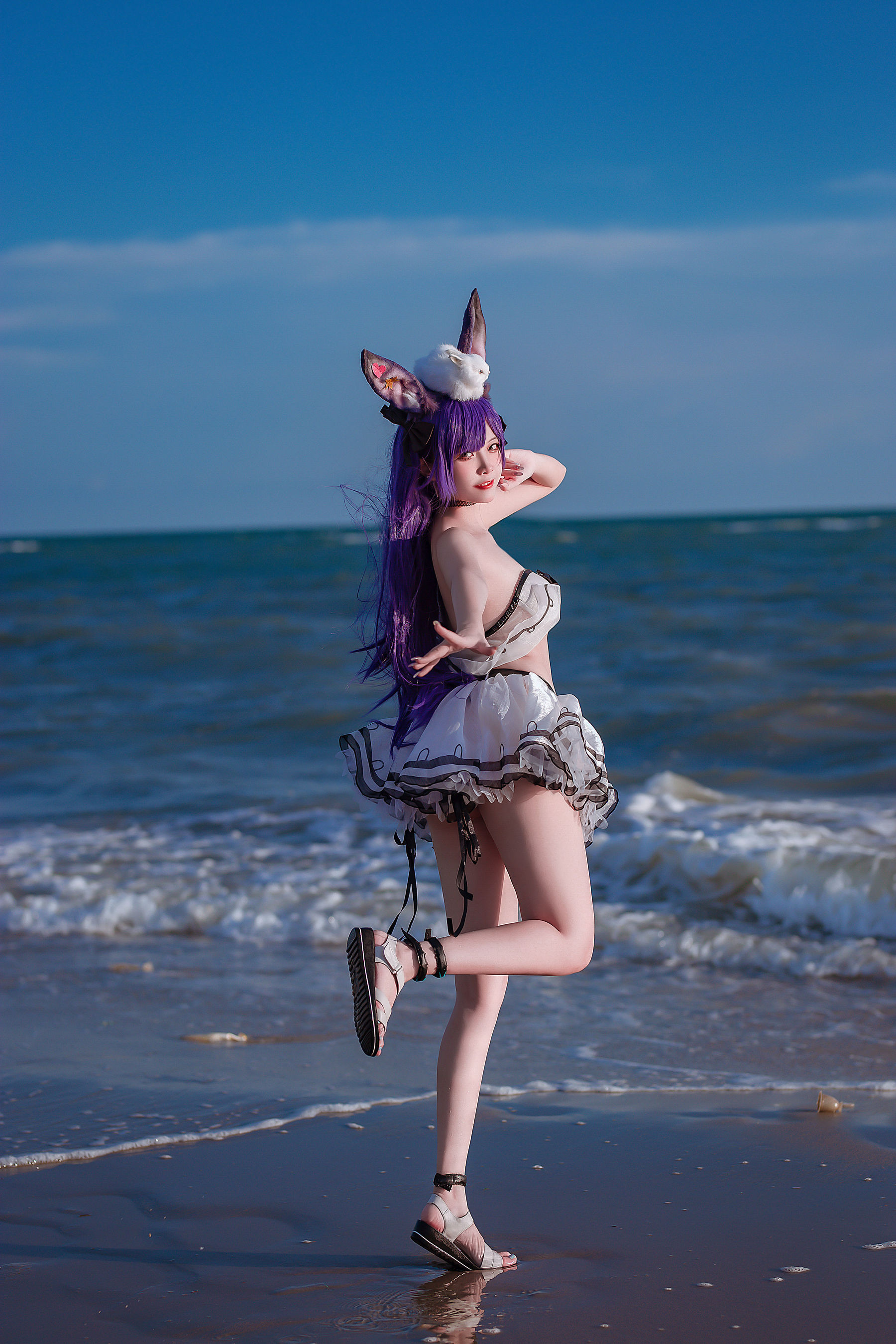 人气Coser 二佐Nisa - 泰拉夏日纪事 方舟暗索泳装  第15张