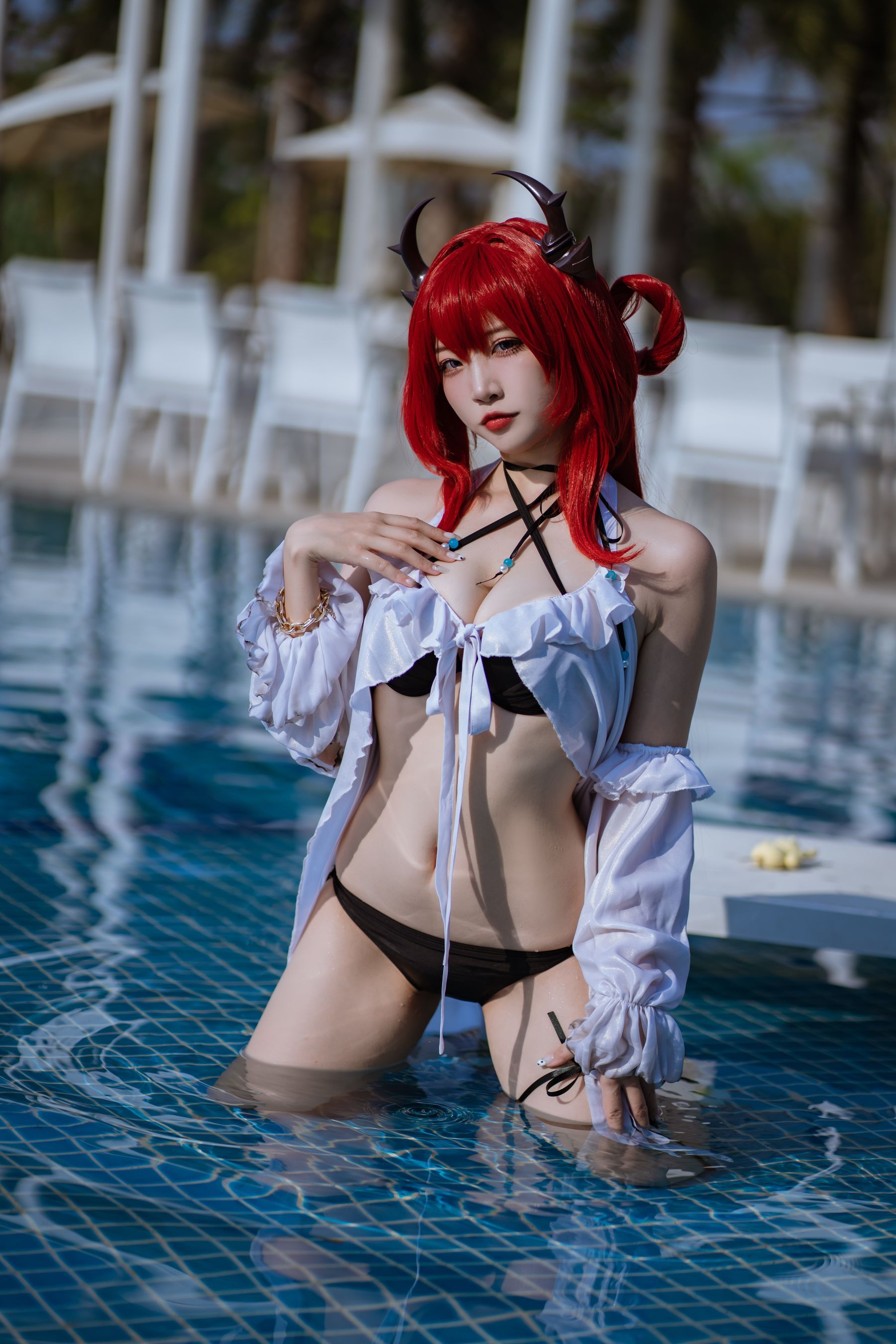 人气Coser 二佐Nisa - 泰拉夏日纪事 史尔特尔泳装  第29张