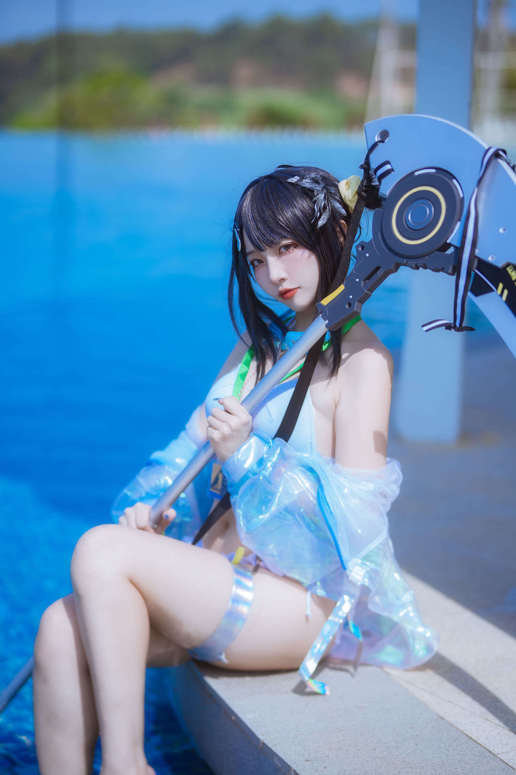 人气Coser 二佐Nisa - 泰拉夏日纪事 方舟羽毛笔泳装  第10张