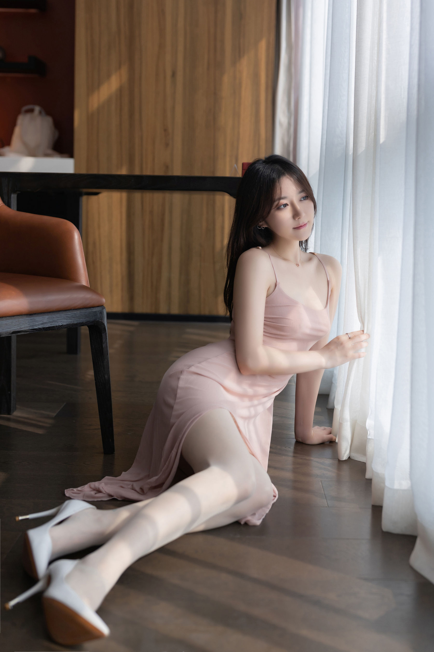 鱼子酱 桃粉写真  第3张