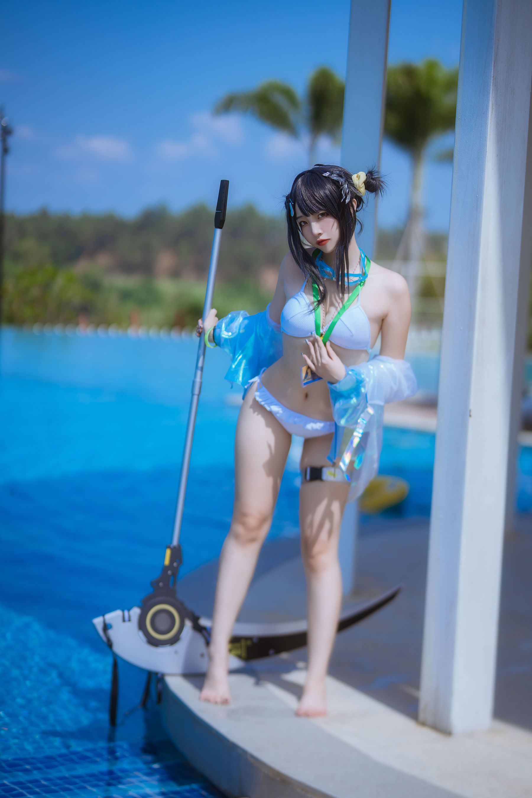人气Coser 二佐Nisa - 泰拉夏日纪事 方舟羽毛笔泳装  第14张