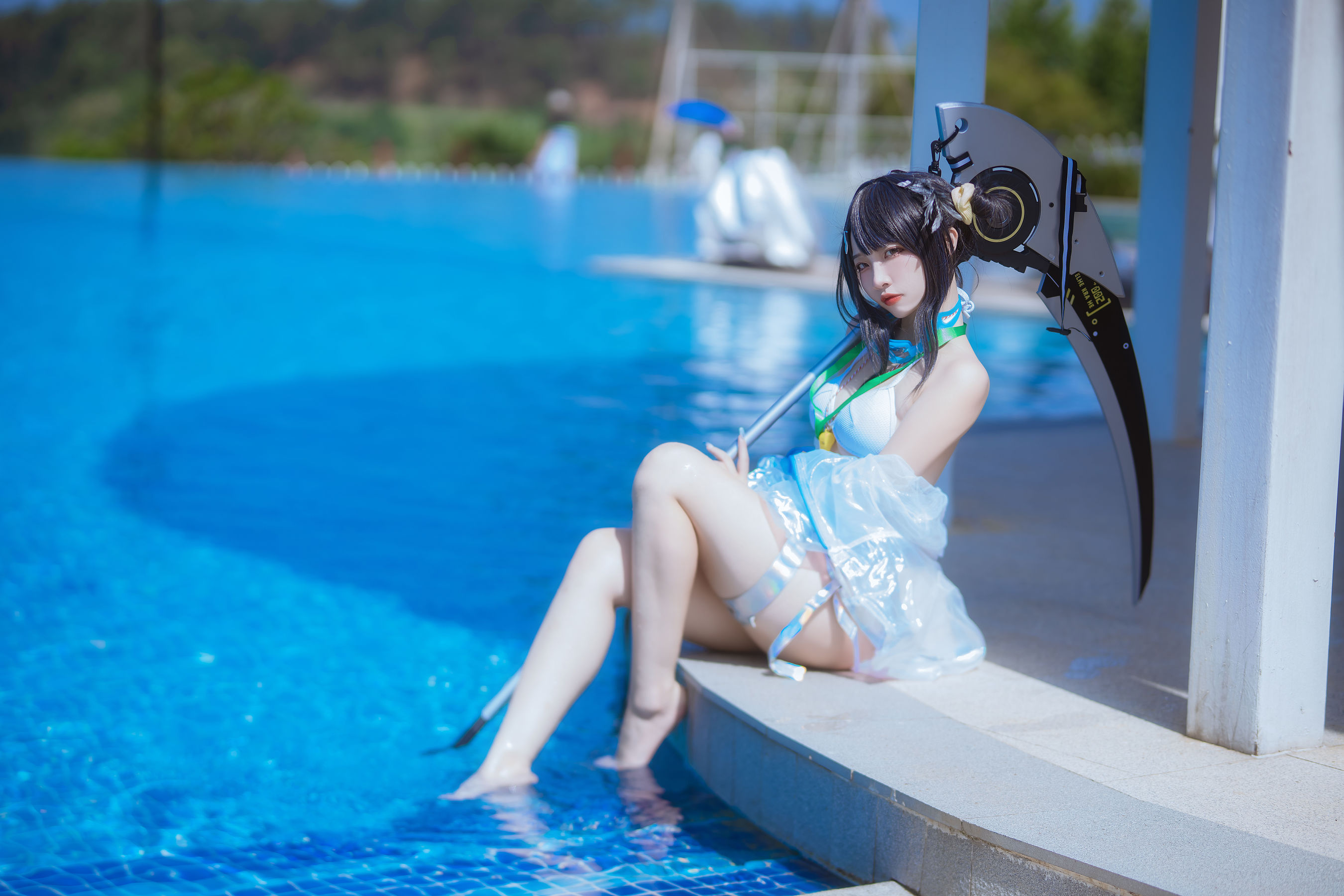 人气Coser 二佐Nisa - 泰拉夏日纪事 方舟羽毛笔泳装  第17张