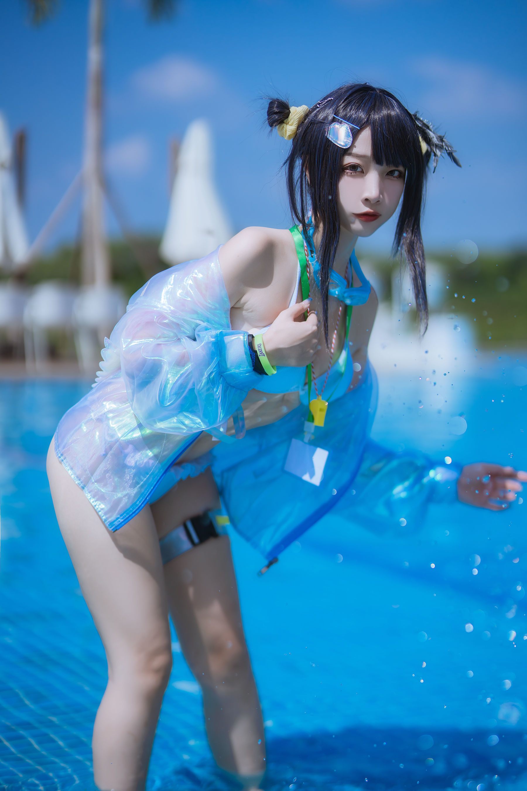 人气Coser 二佐Nisa - 泰拉夏日纪事 方舟羽毛笔泳装  第22张