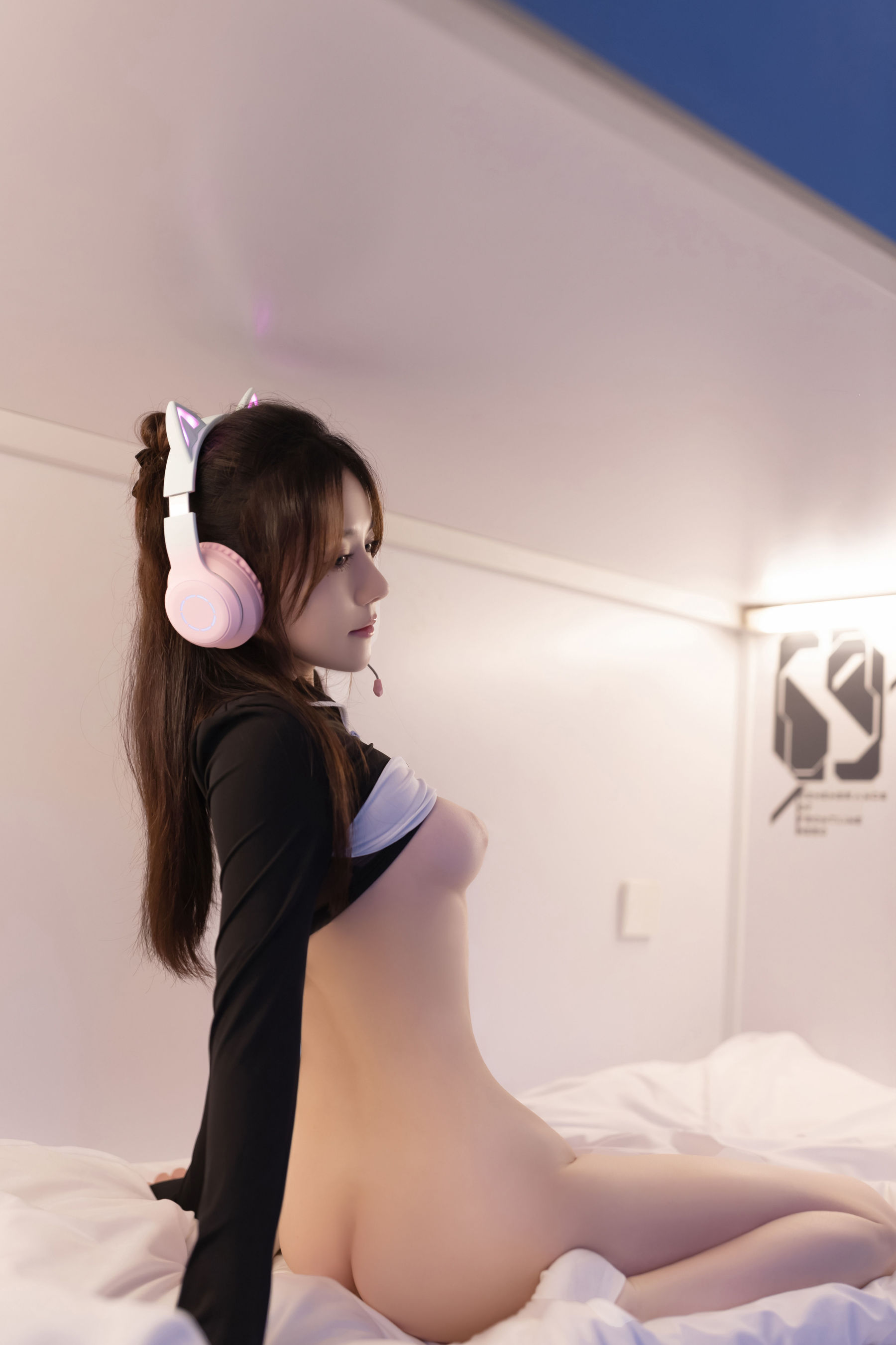 鱼子酱 电竞少女写真  第57张
