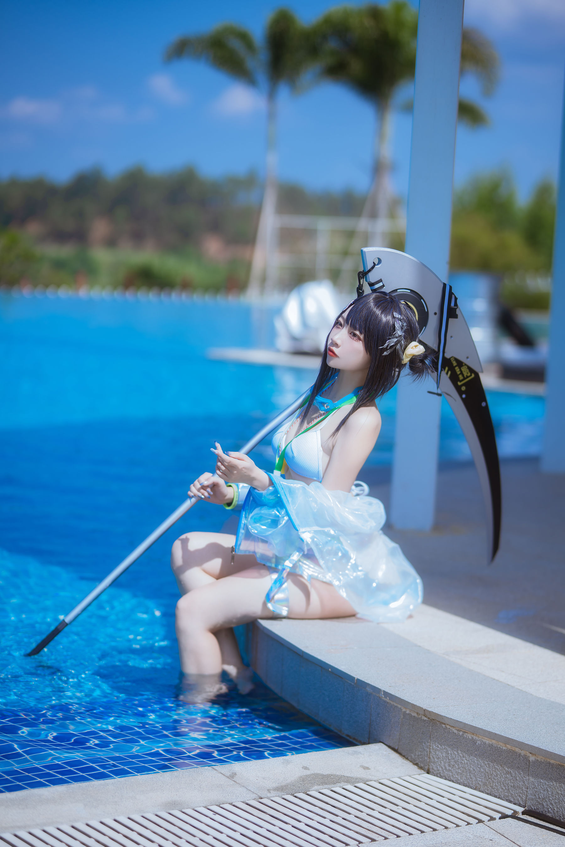 人气Coser 二佐Nisa - 泰拉夏日纪事 方舟羽毛笔泳装  第18张