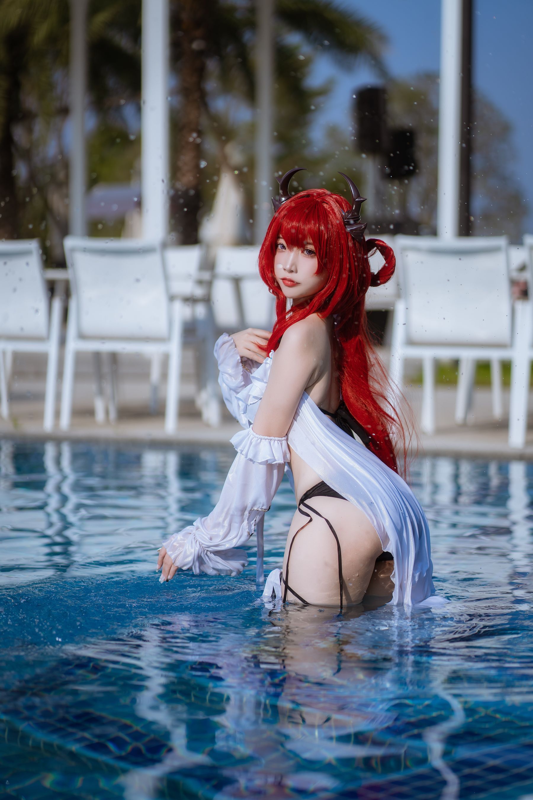 人气Coser 二佐Nisa - 泰拉夏日纪事 史尔特尔泳装  第31张