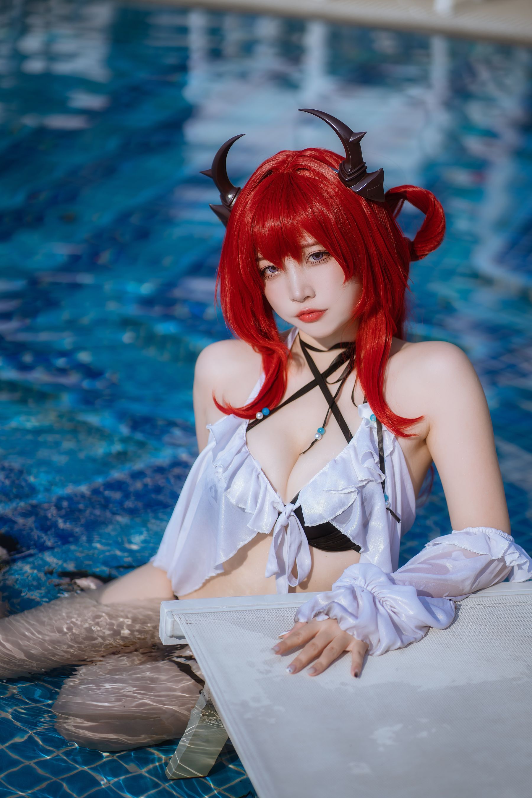 人气Coser 二佐Nisa - 泰拉夏日纪事 史尔特尔泳装  第41张