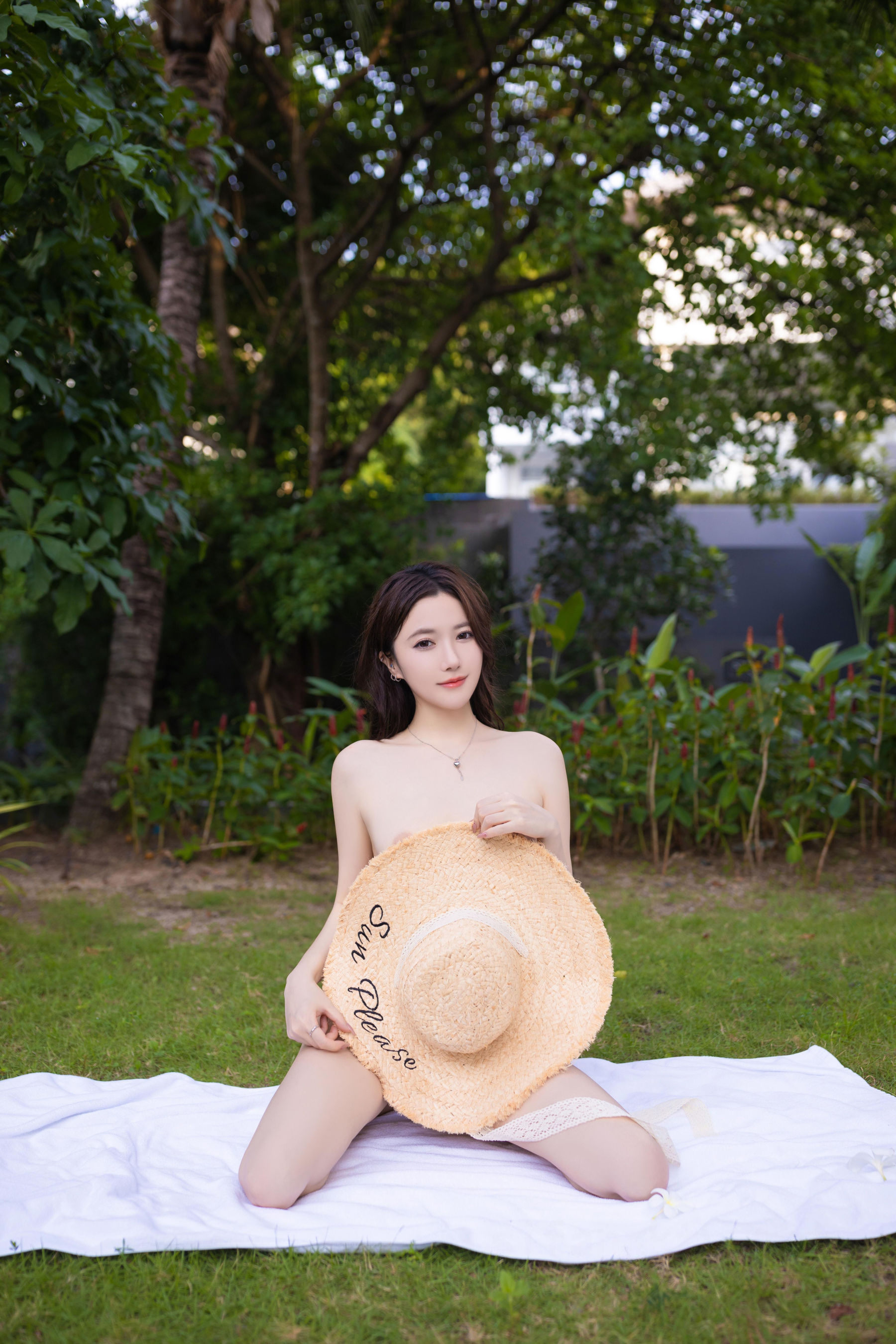 鱼子酱 山青涩写真  第103张