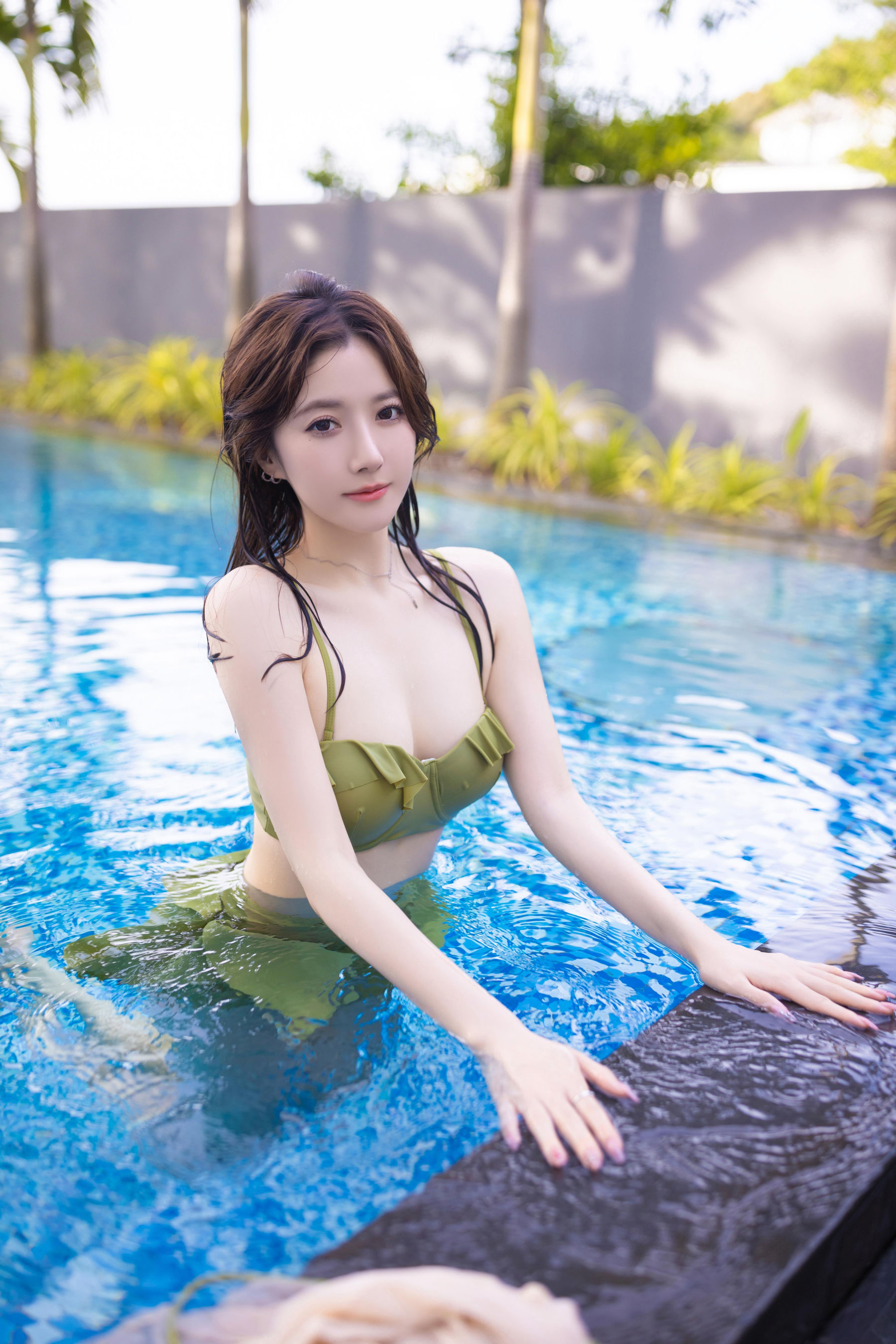 鱼子酱 山青涩写真  第29张