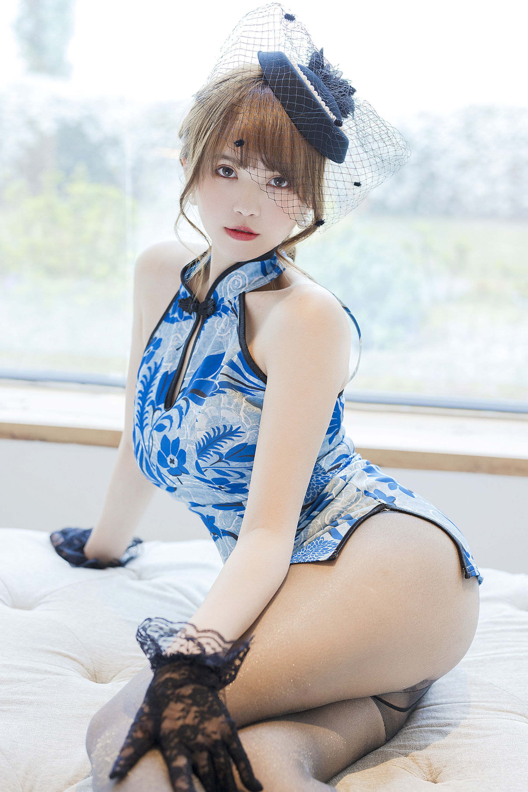 张思允 - 青瓷旗袍  第17张