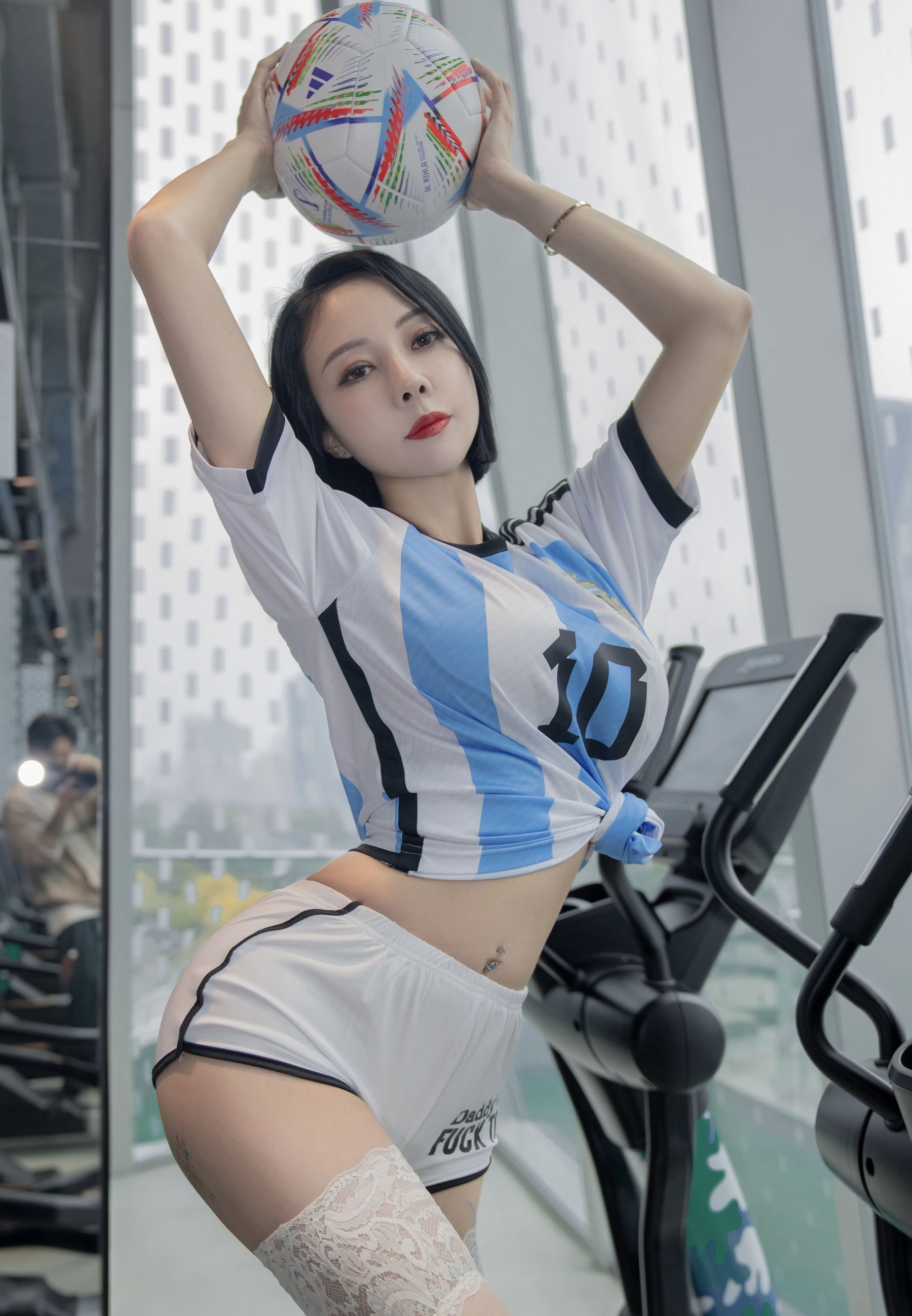 果儿Victoria - 浴室足球  第24张