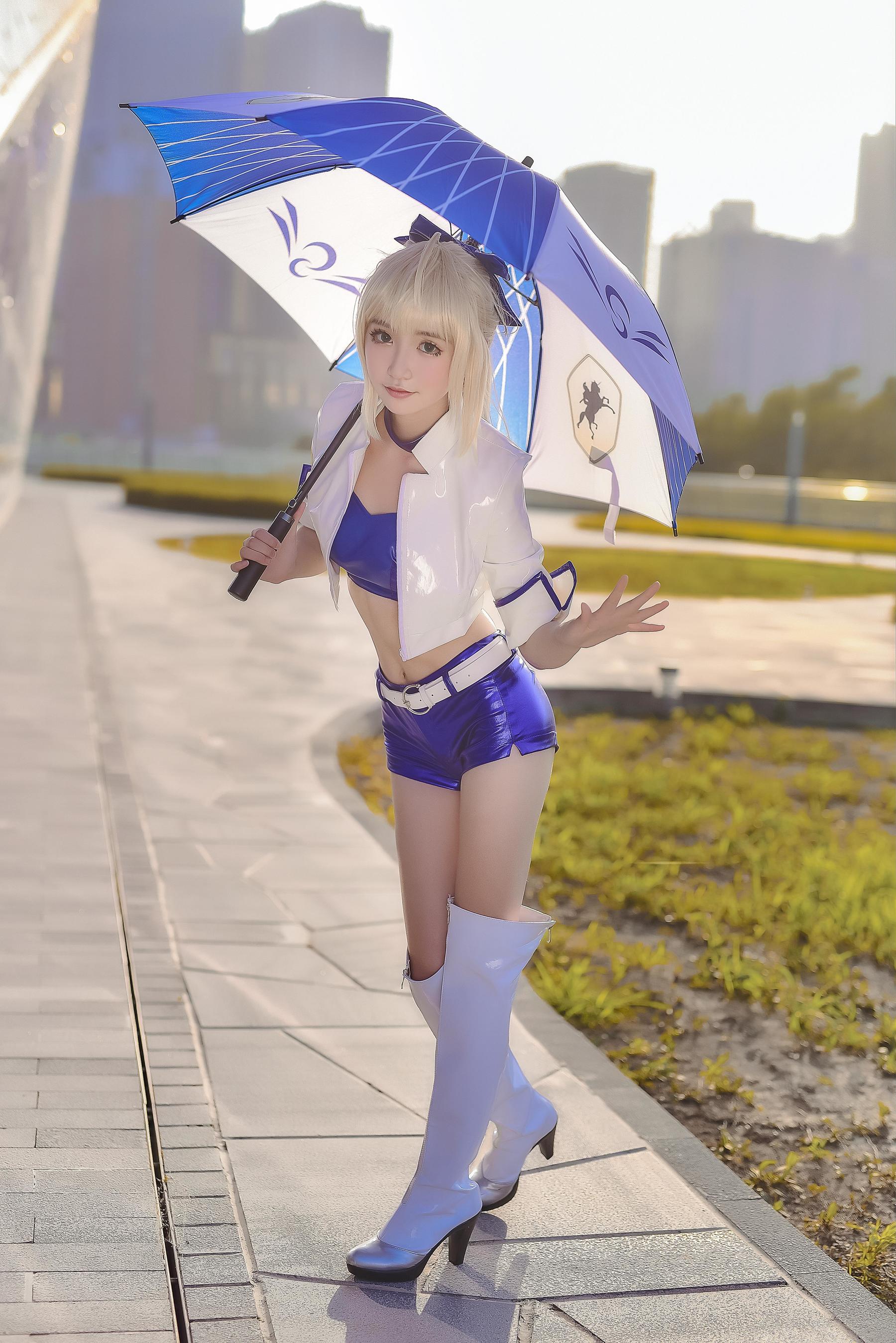 这个泡泡就是逊啦 - 阿尔托莉雅赛车服  第1张