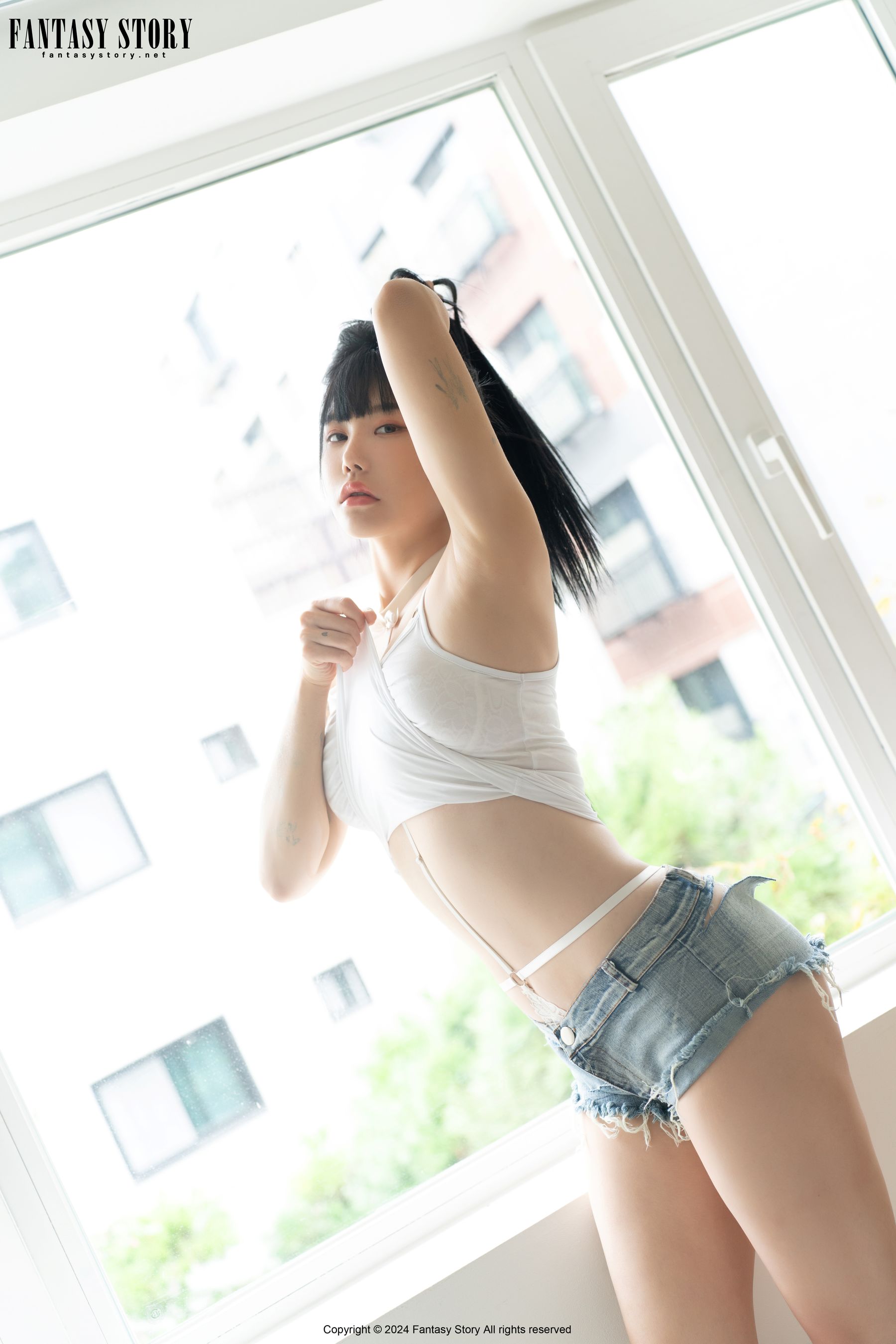 [Fantasy Story] SERA - The lewd temptation of a lingerie model  第18张