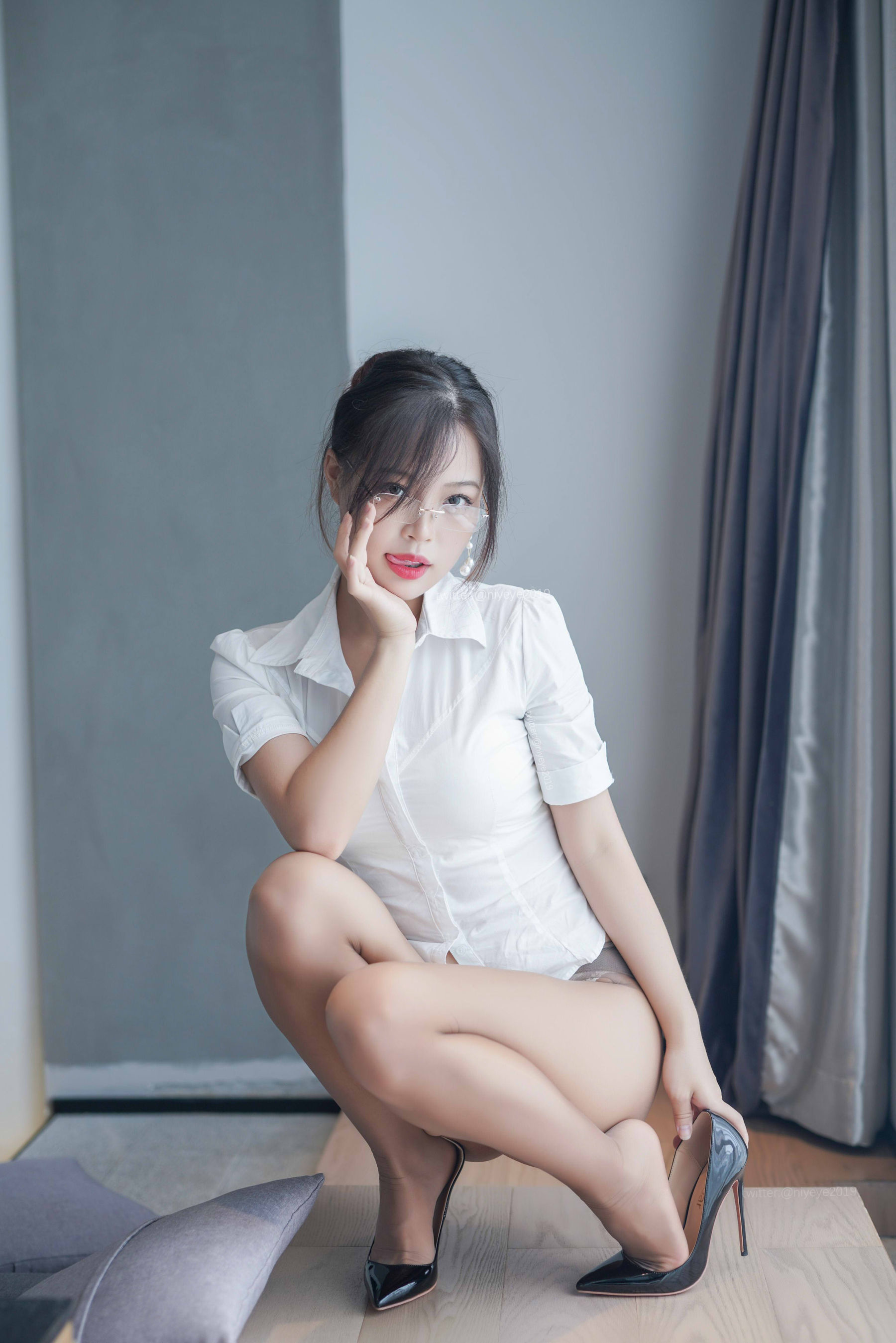 萌系小姐姐 -白烨- - 秘书的私人时间2.0  第38张