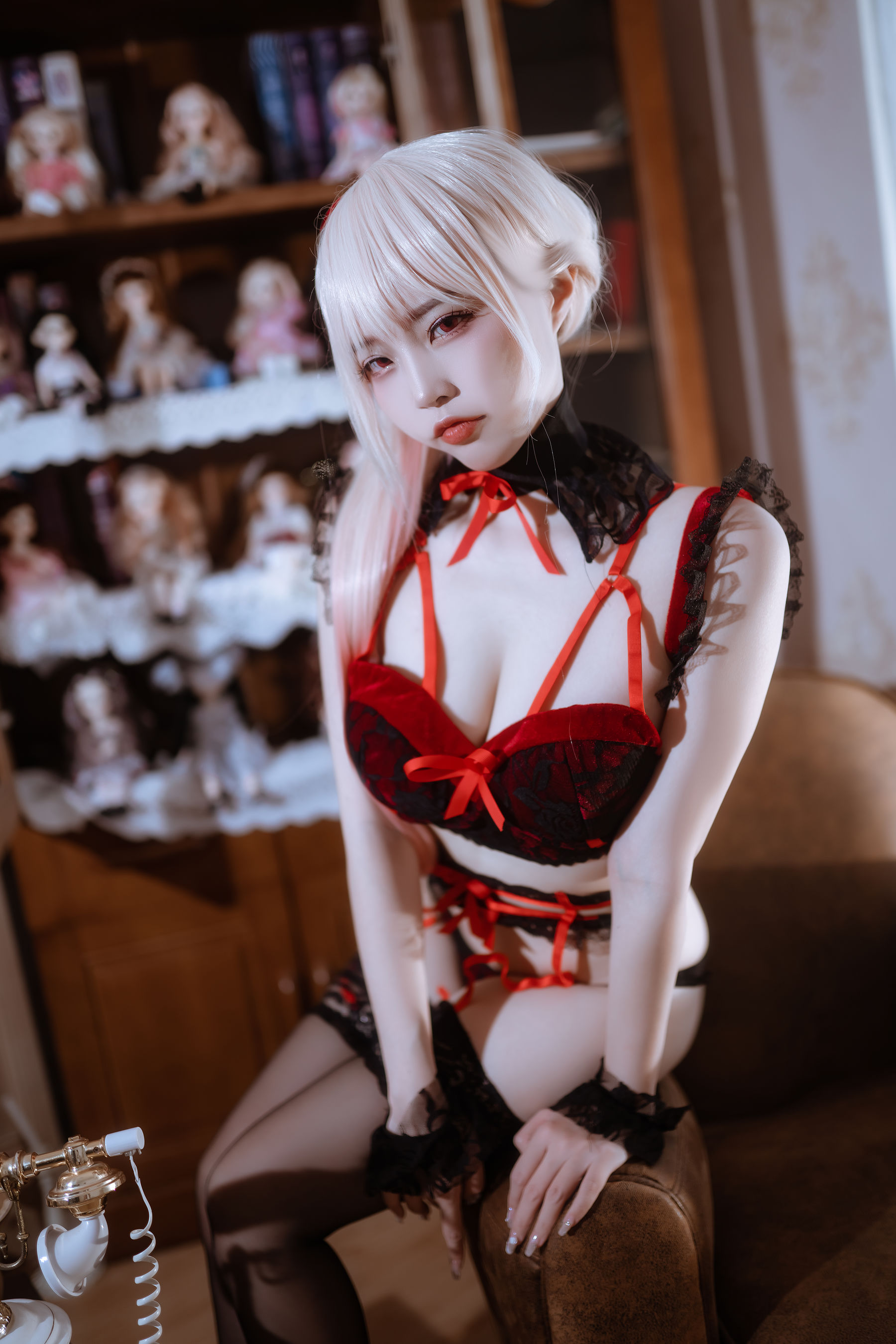 人气Coser 二佐Nisa - 海梦 红内衣  第4张