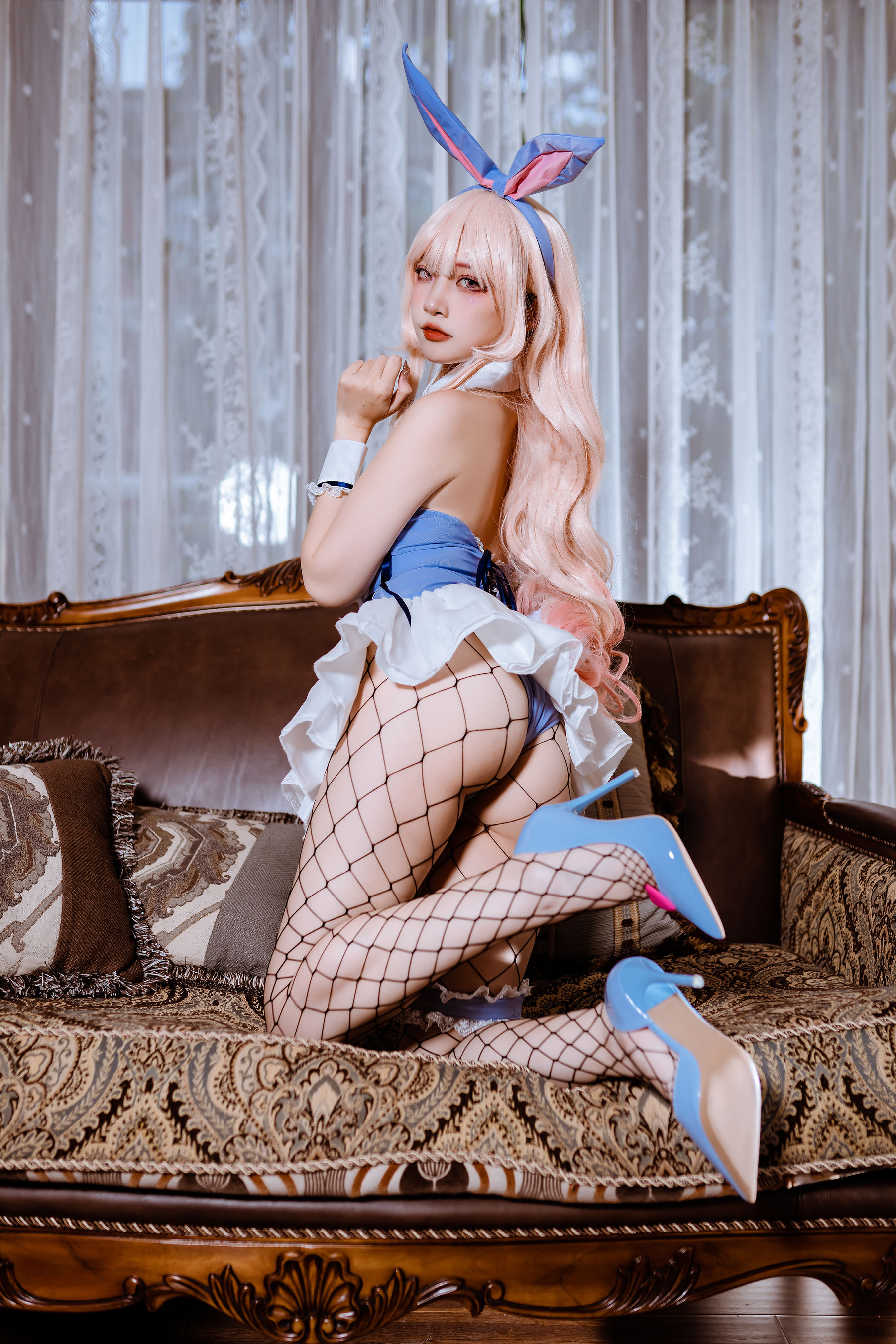 人气Coser 二佐Nisa - 海梦 蓝色兔女郎  第9张