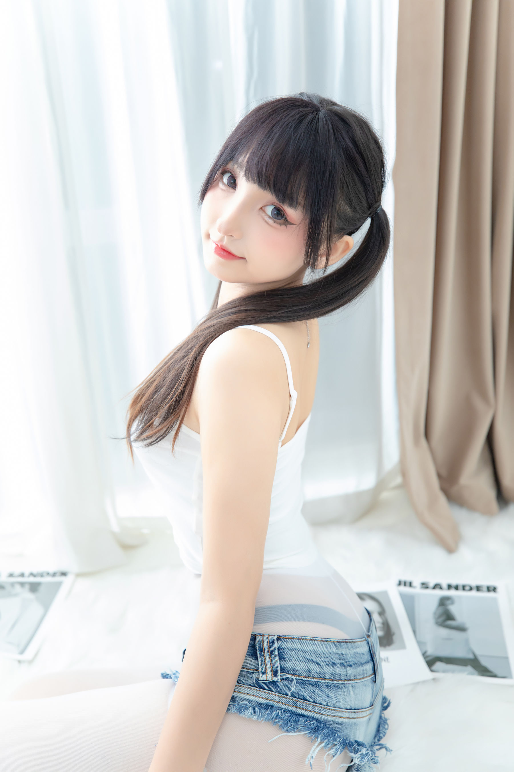 萝莉 神楽板真冬 之牛仔兔兔  第73张