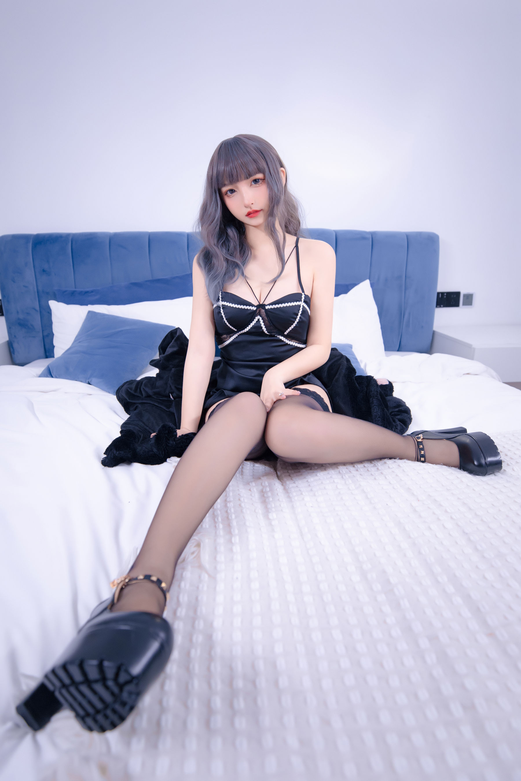 萝莉 神楽板真冬 之夜色撩人  第67张