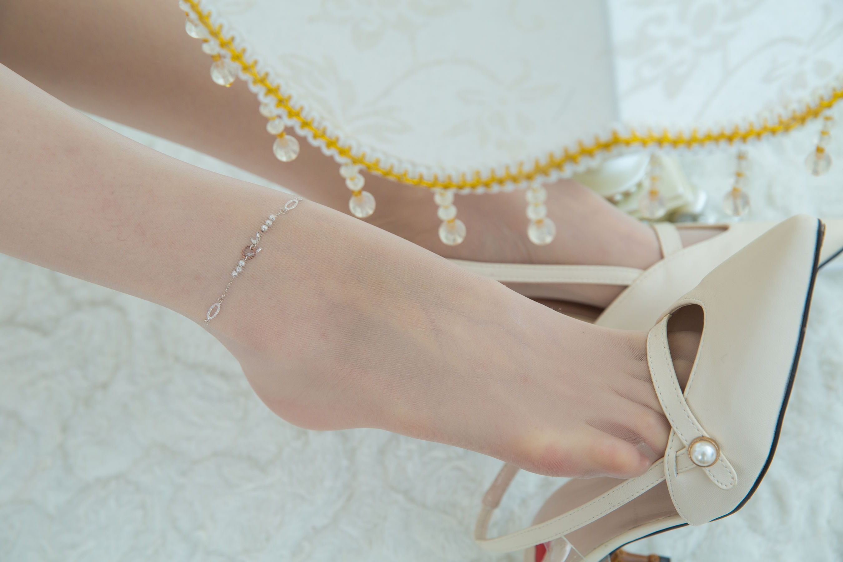 Sia不吃鱼 - 绿色吊带  第84张