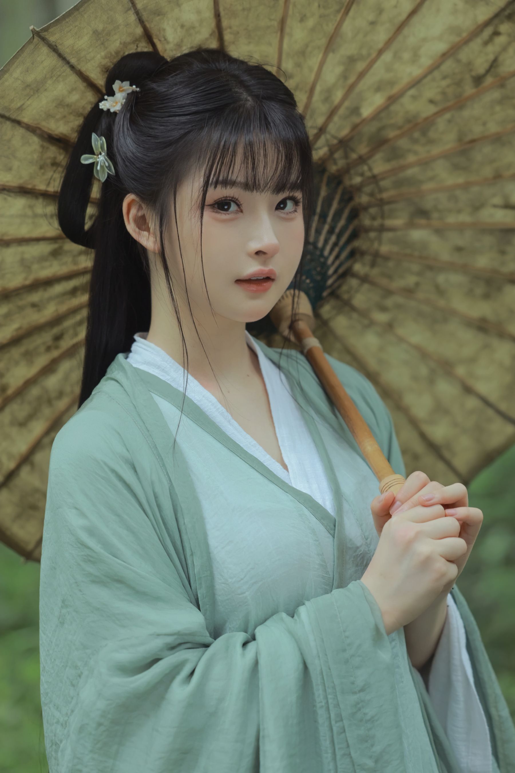 白莉爱吃巧克力 - 原理猪 古风汉服  第3张