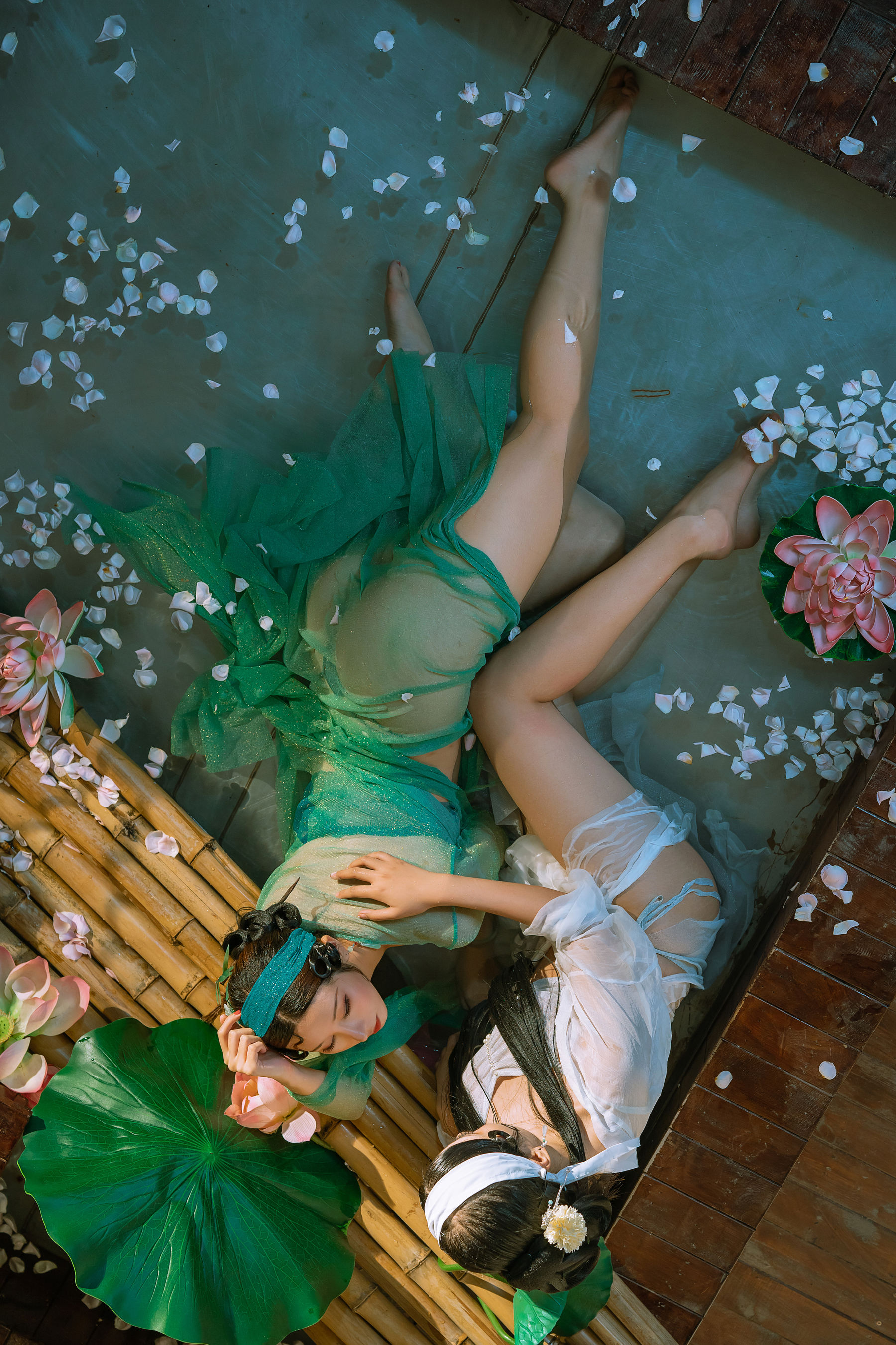 云溪溪 - 奶桃&轩萧学姐 朝开暮落-上 第93张 云溪溪 - 奶桃&轩萧学姐 朝开暮落-上 第93张