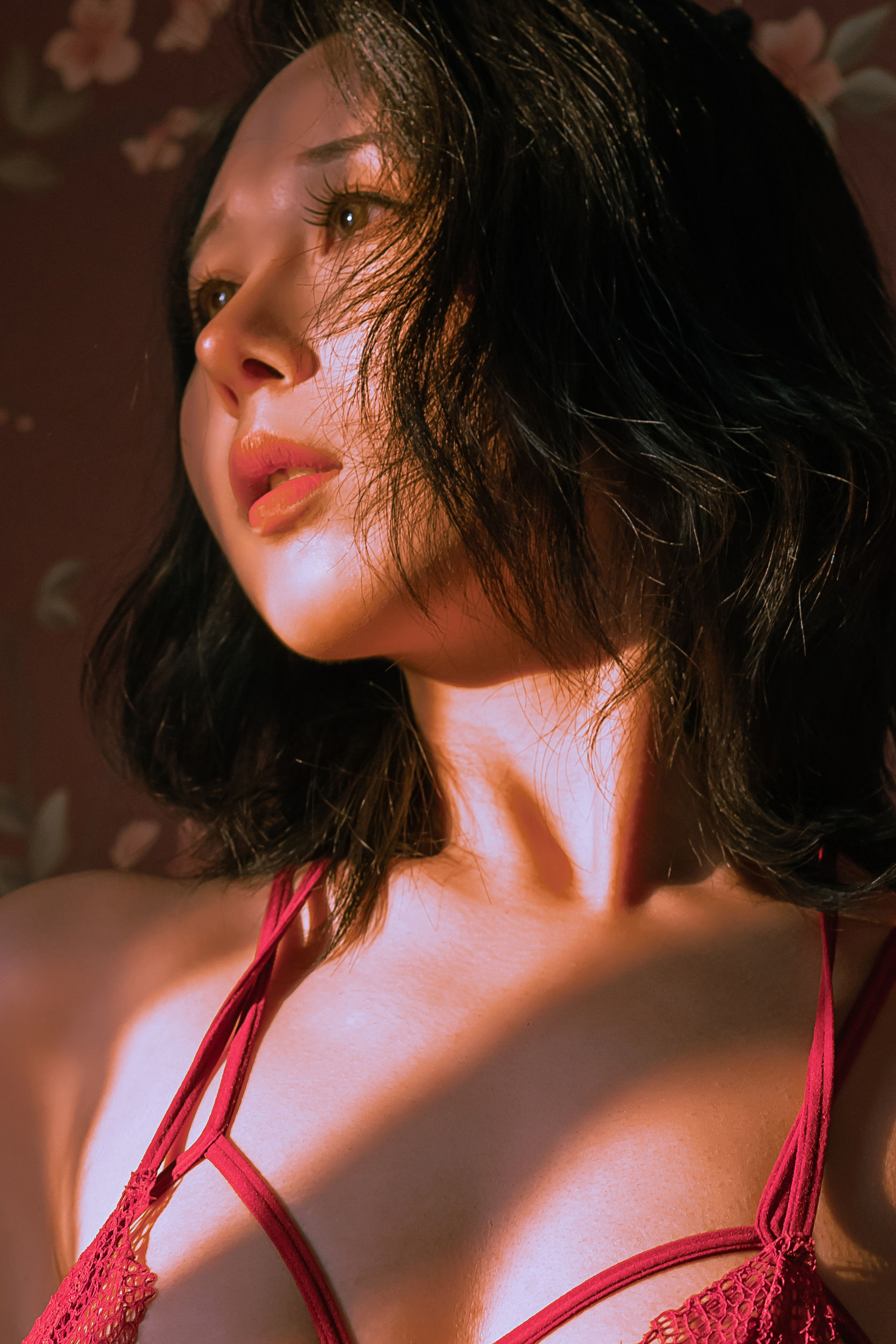 云溪溪 - 奶桃 红色  第3张