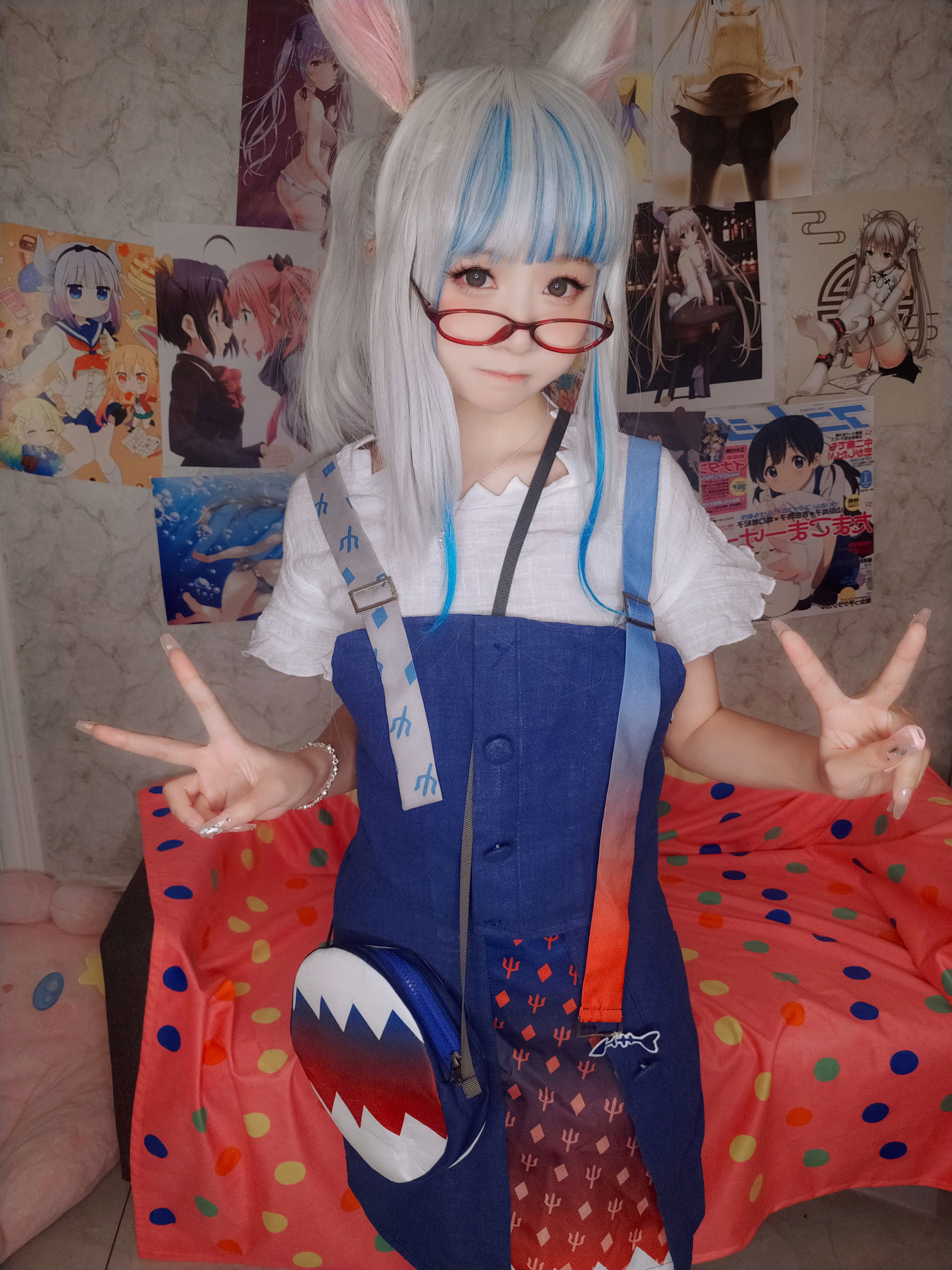萌妹子Coser 摇摇乐 yoyo fantia GawrGura  第24张