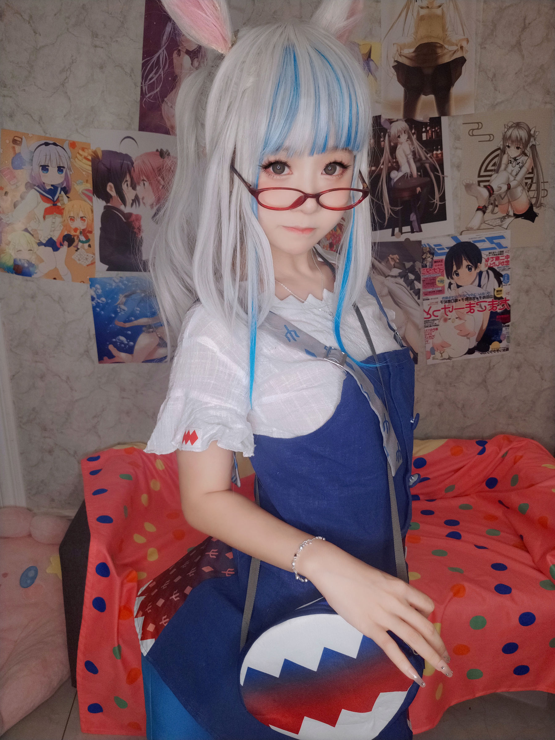 萌妹子Coser 摇摇乐 yoyo fantia GawrGura  第17张