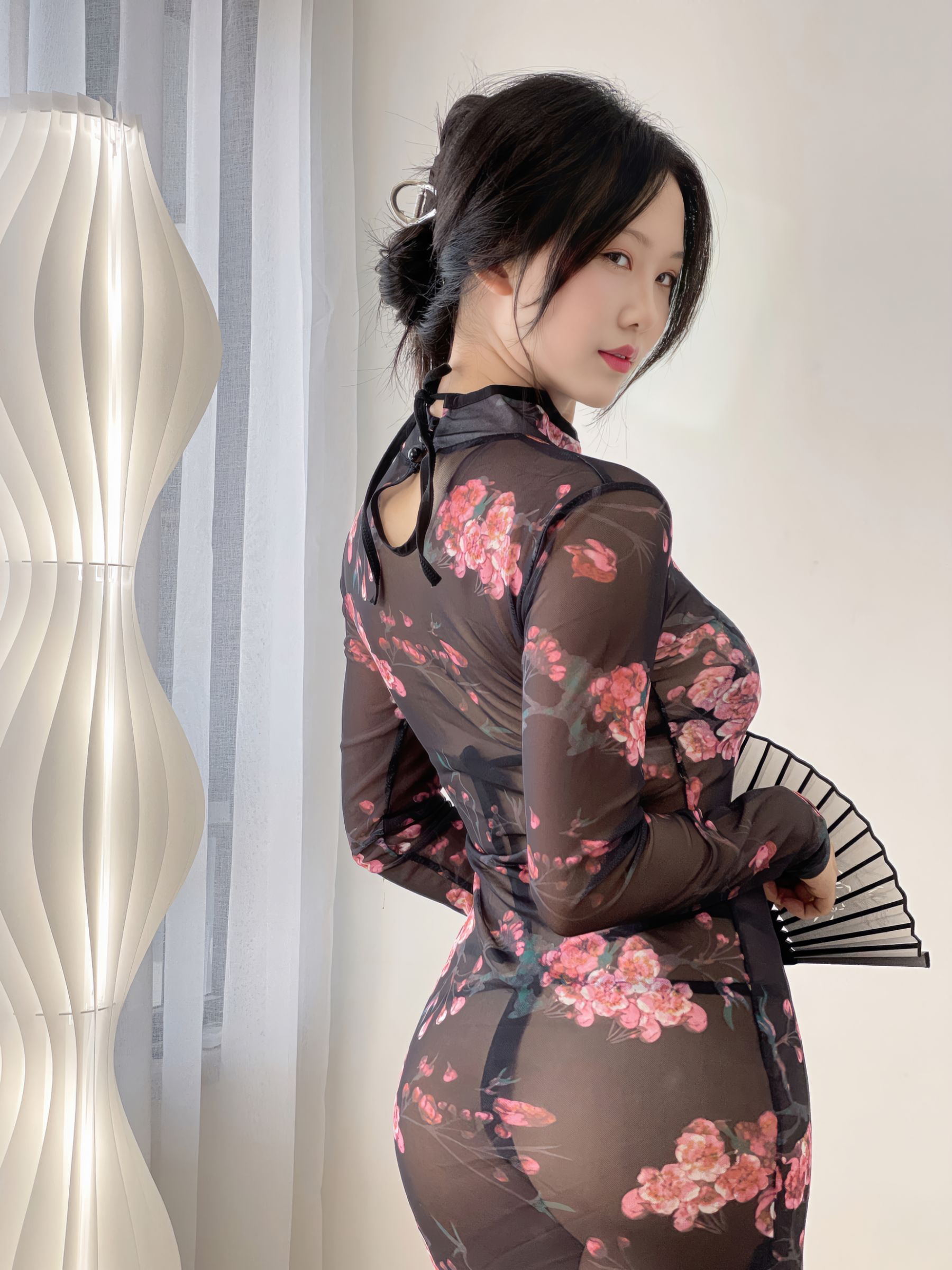 抖娘-利世 图集 - 情趣旗袍  第3张